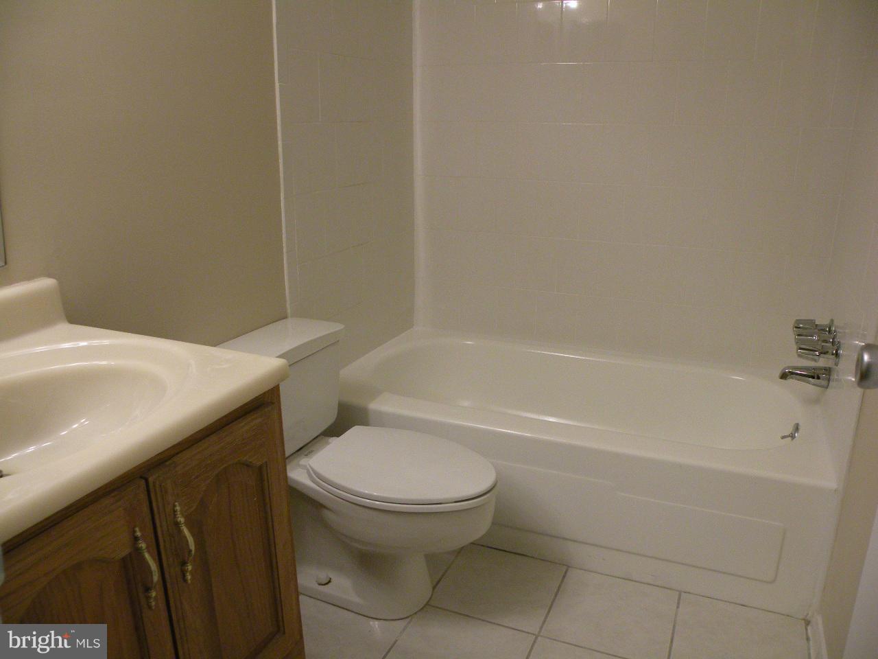 VILLAGE OF LONG REACH - Residential