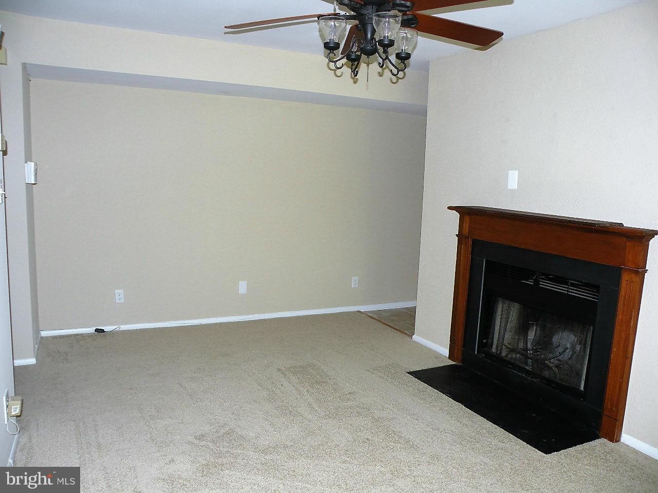 VILLAGE OF LONG REACH - Residential