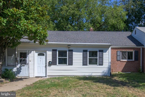Townhouse For Sale - 212 Lambson Lane<br/> NEW CASTLE, DE 19720