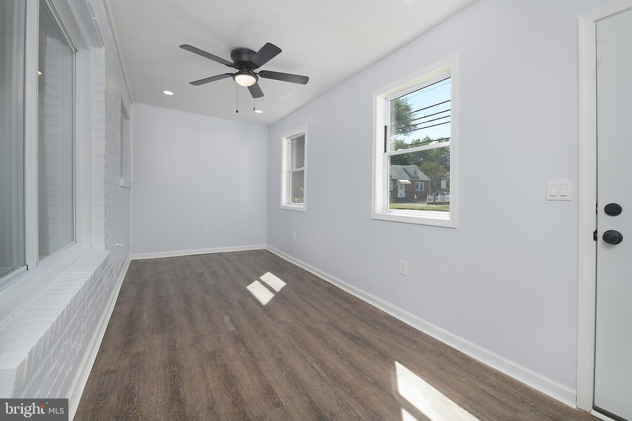 212 LAMBSON LANE