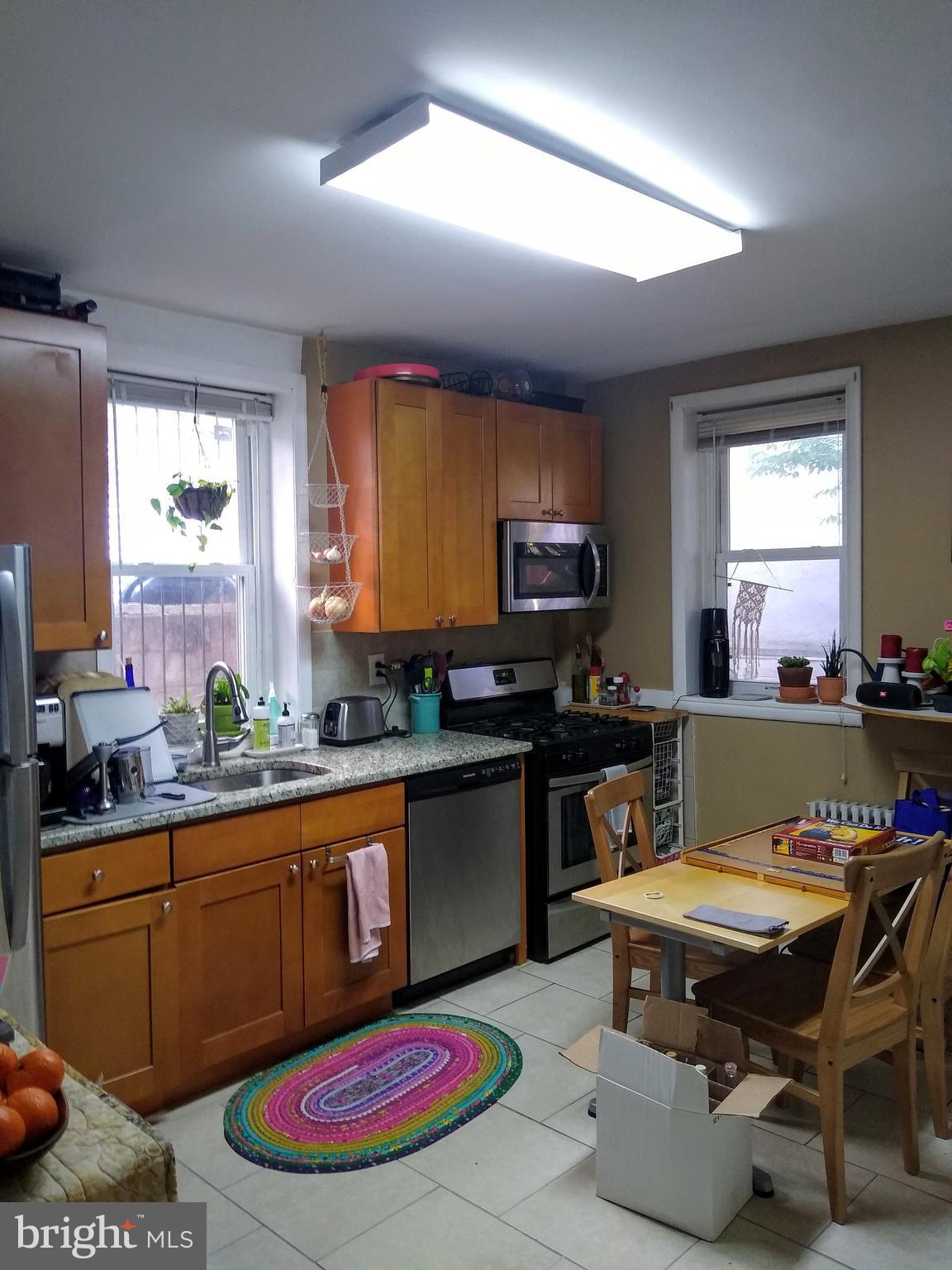 GRADUATE HOSPITAL - Residential Lease