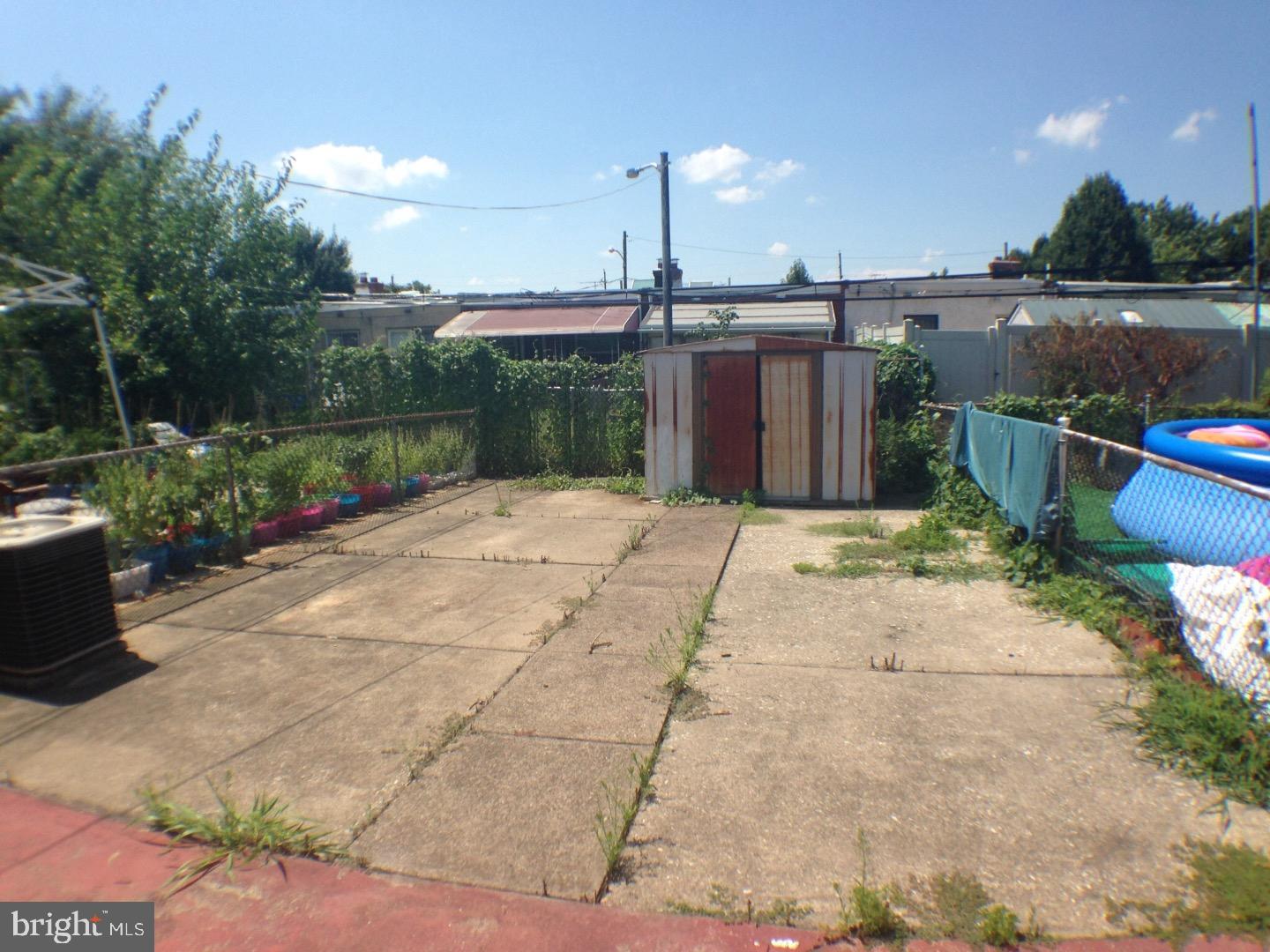 POINT BREEZE - Residential