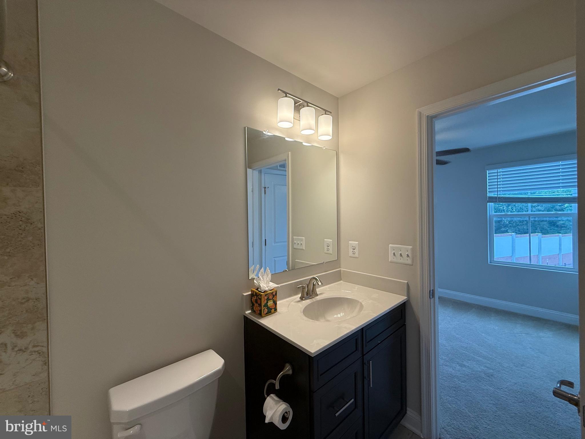 OXFORD SQUARE - Residential