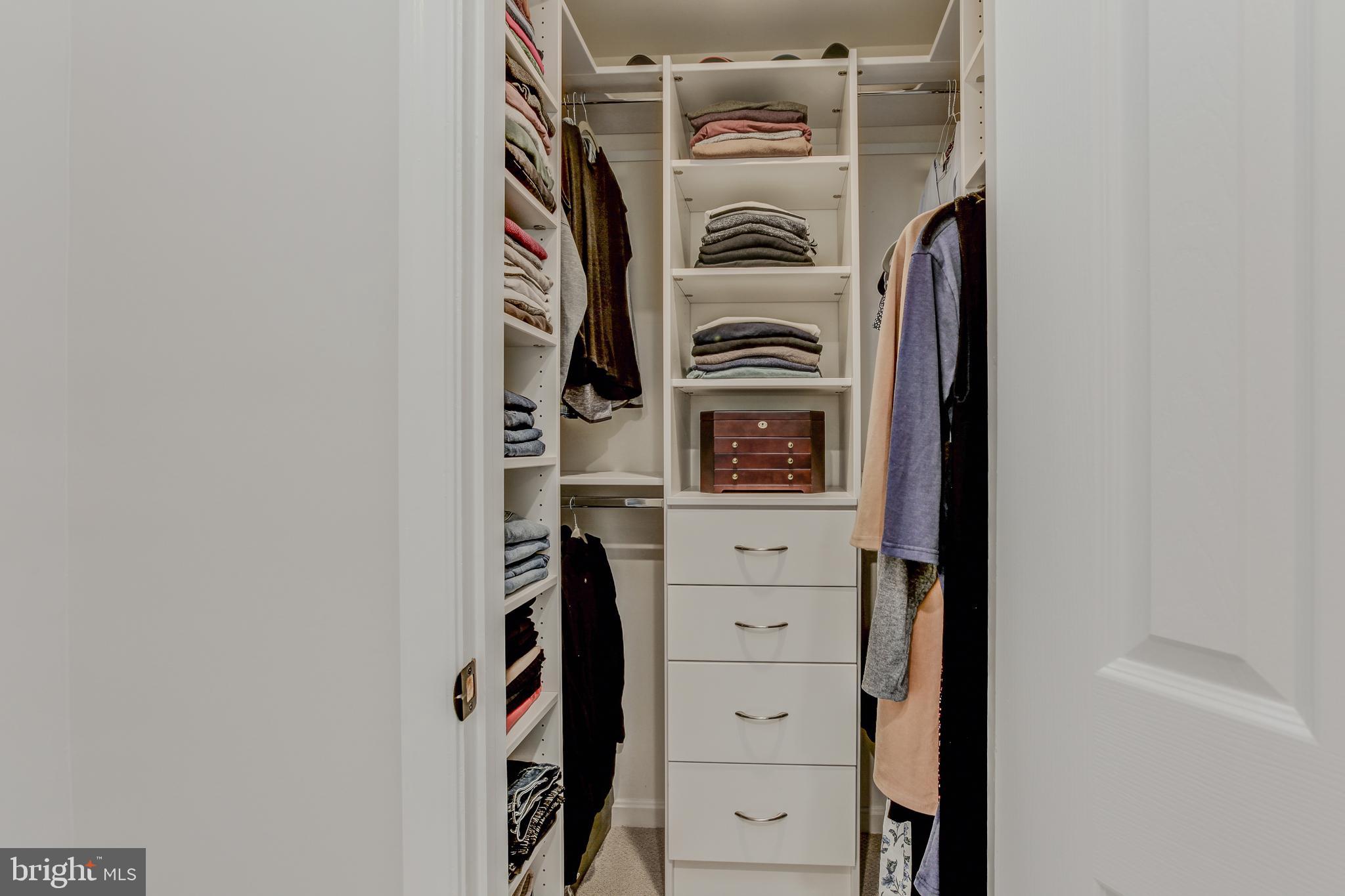 FLOWER VALLEY - Residential