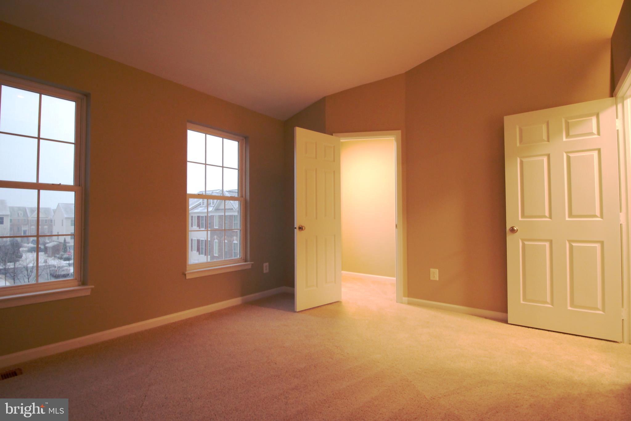 AMBERLEA AT SOUTH RIDING - Residential