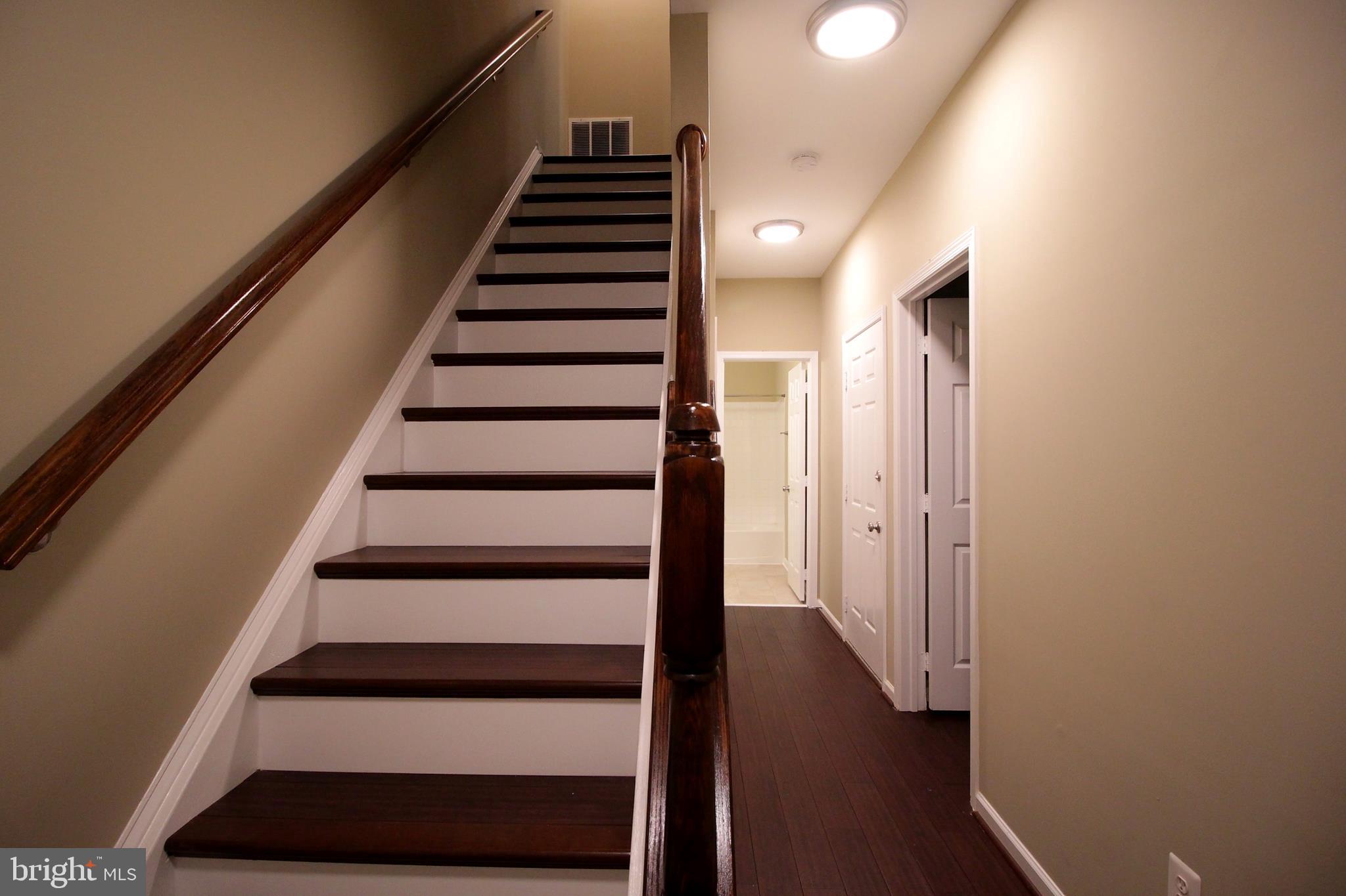 AMBERLEA AT SOUTH RIDING - Residential