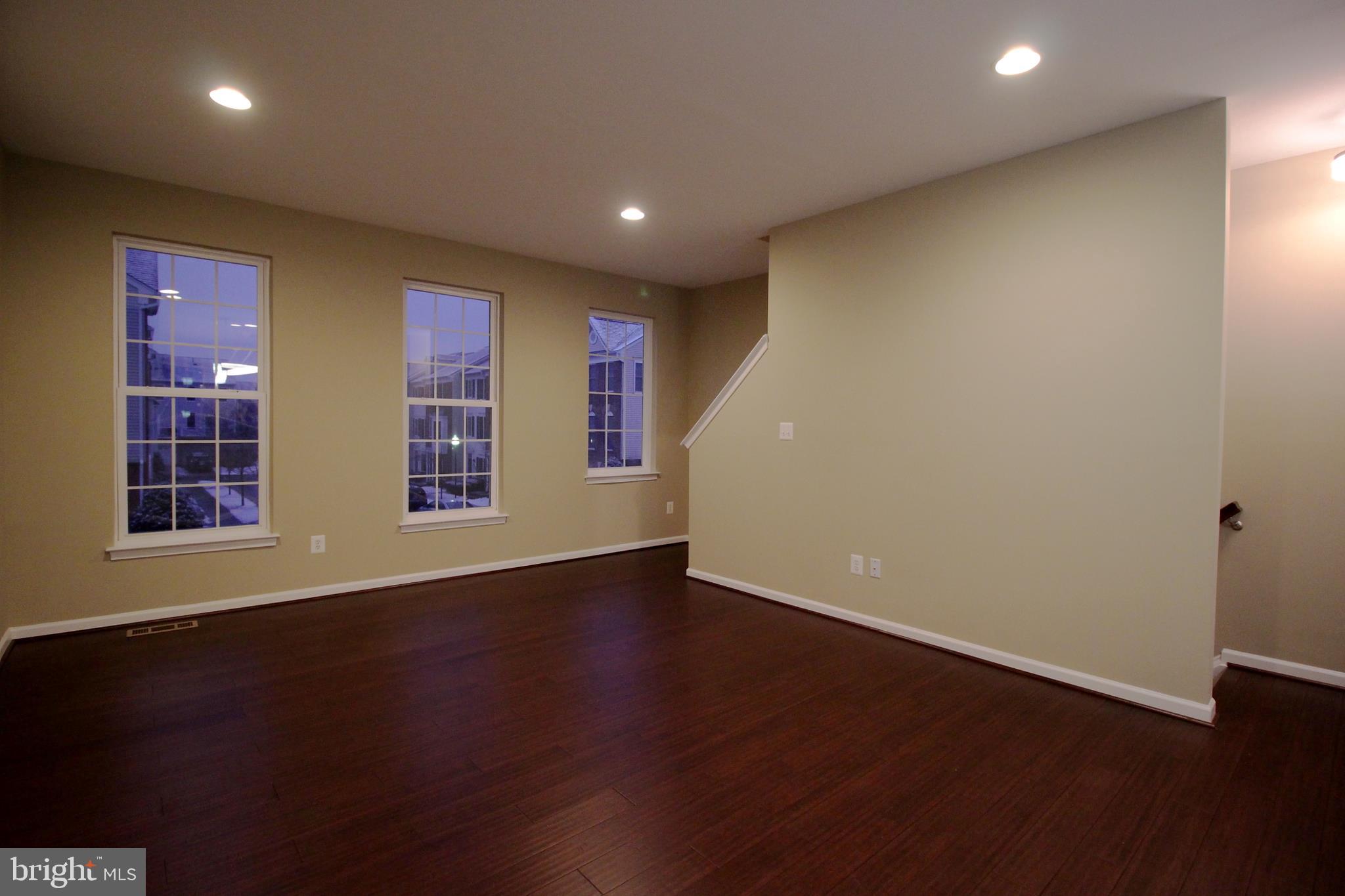 AMBERLEA AT SOUTH RIDING - Residential