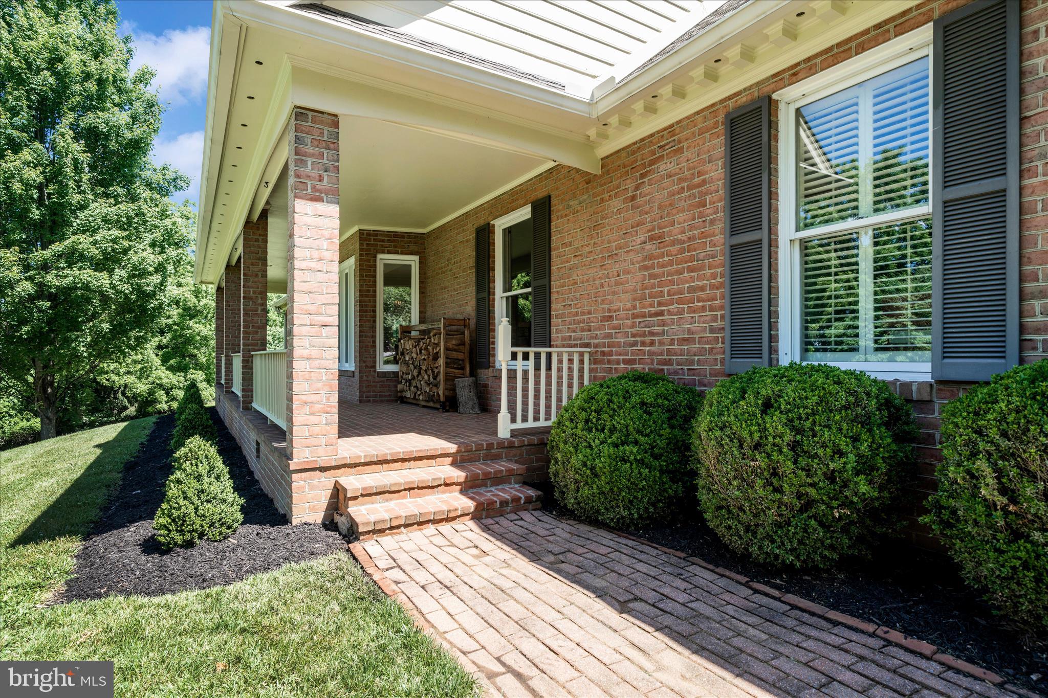SPRINGDALE - Residential