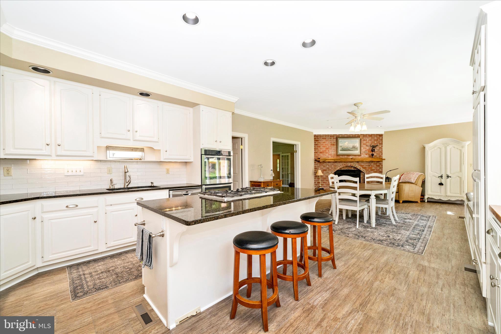 SPRINGDALE - Residential