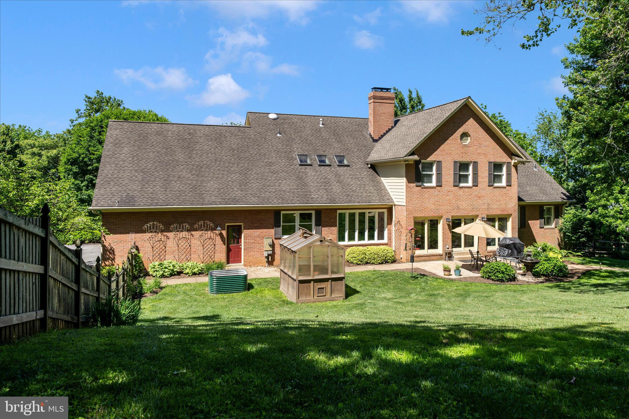 SPRINGDALE - Residential