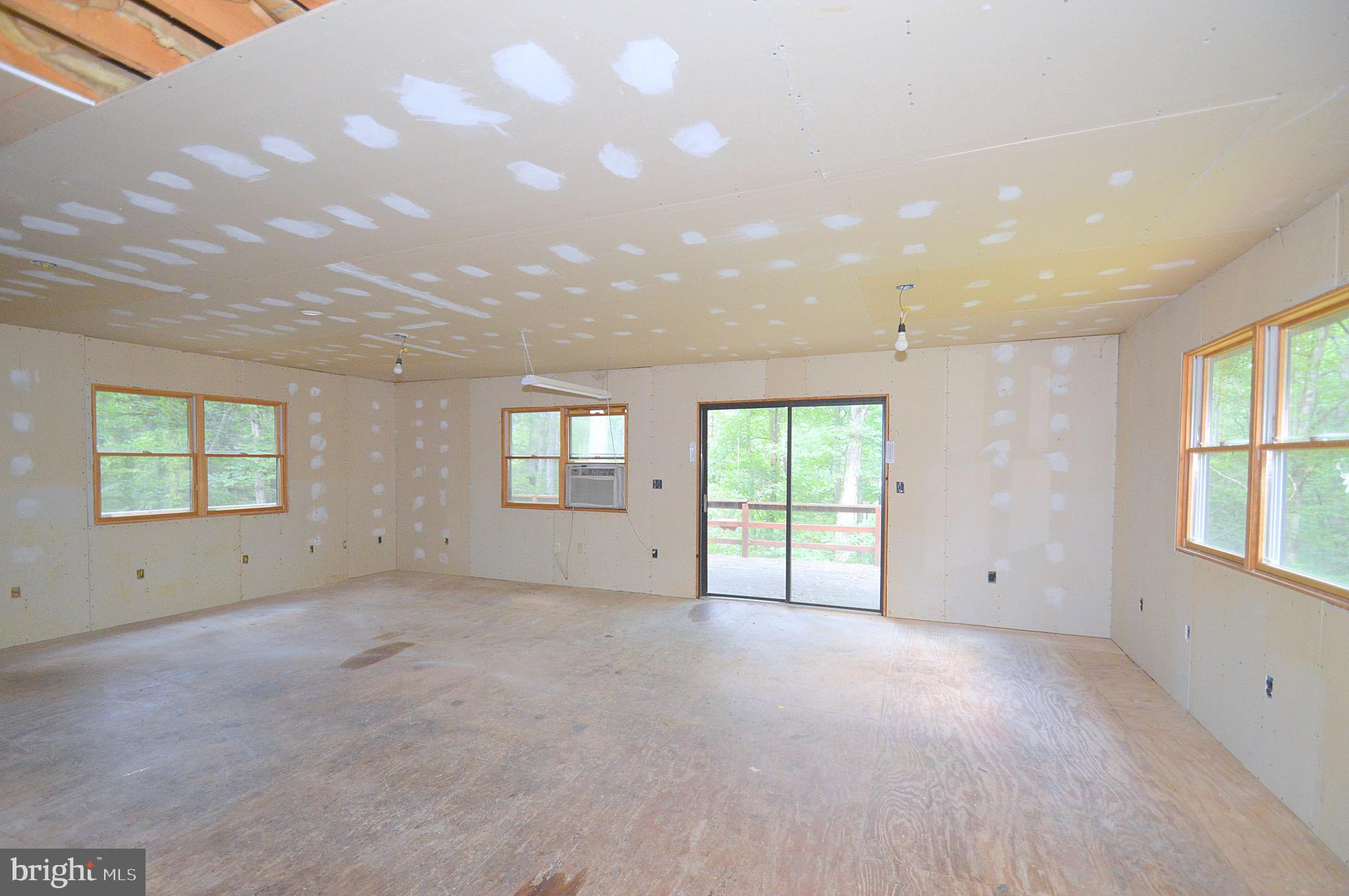 NORTHWOODS - Residential