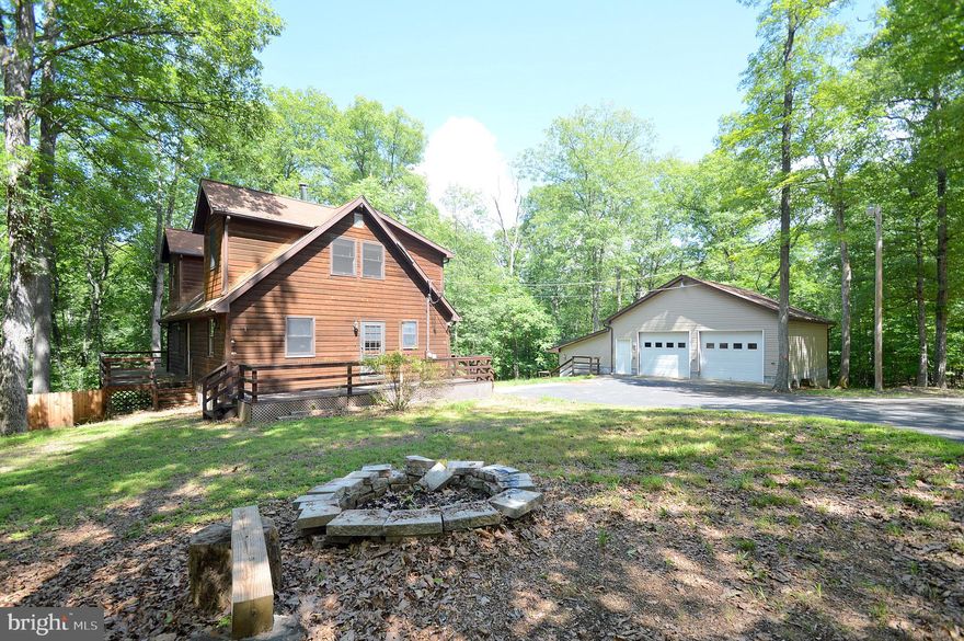 This is an online auction only, starting bid is $175000  7% Buyers Premium. 
SOLD AS IS, NO CONTINGENCIES INCLUDING FINANCING, HOME SALE CONTINGENCY,ETC
CLOSING WITHIN 30 DAYS. 
Home is partially remolded, owner was in the process and unfortunately got sick and passed. 

Nice setting, partially wooded, large garage.