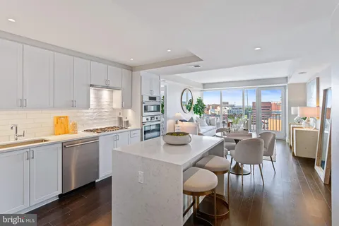 925 N Fairfax Street Unit 1110, Alexandria, VA 22314 - MLS#: VAAX2042166