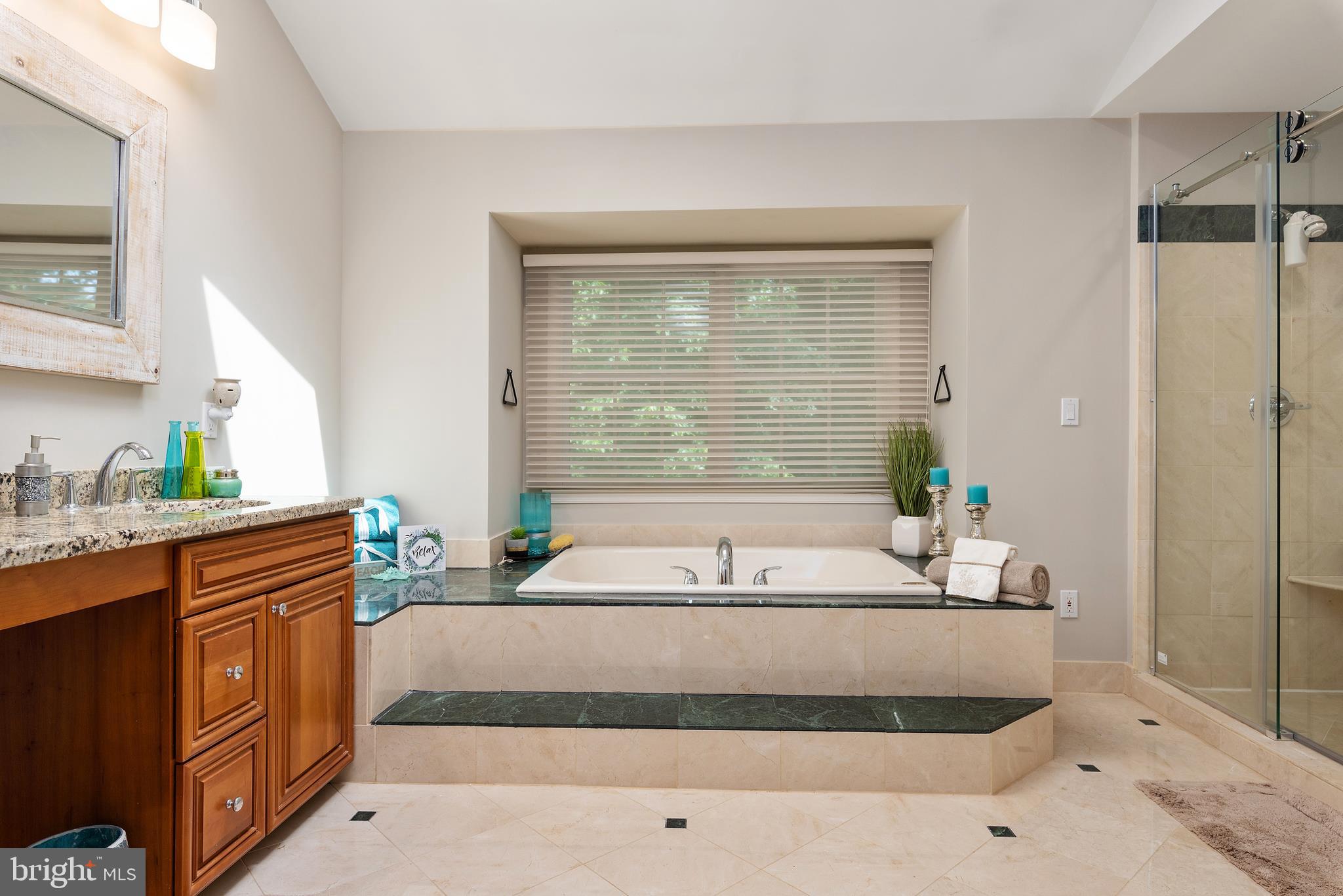 ANNAPOLIS PRESERVE - Residential