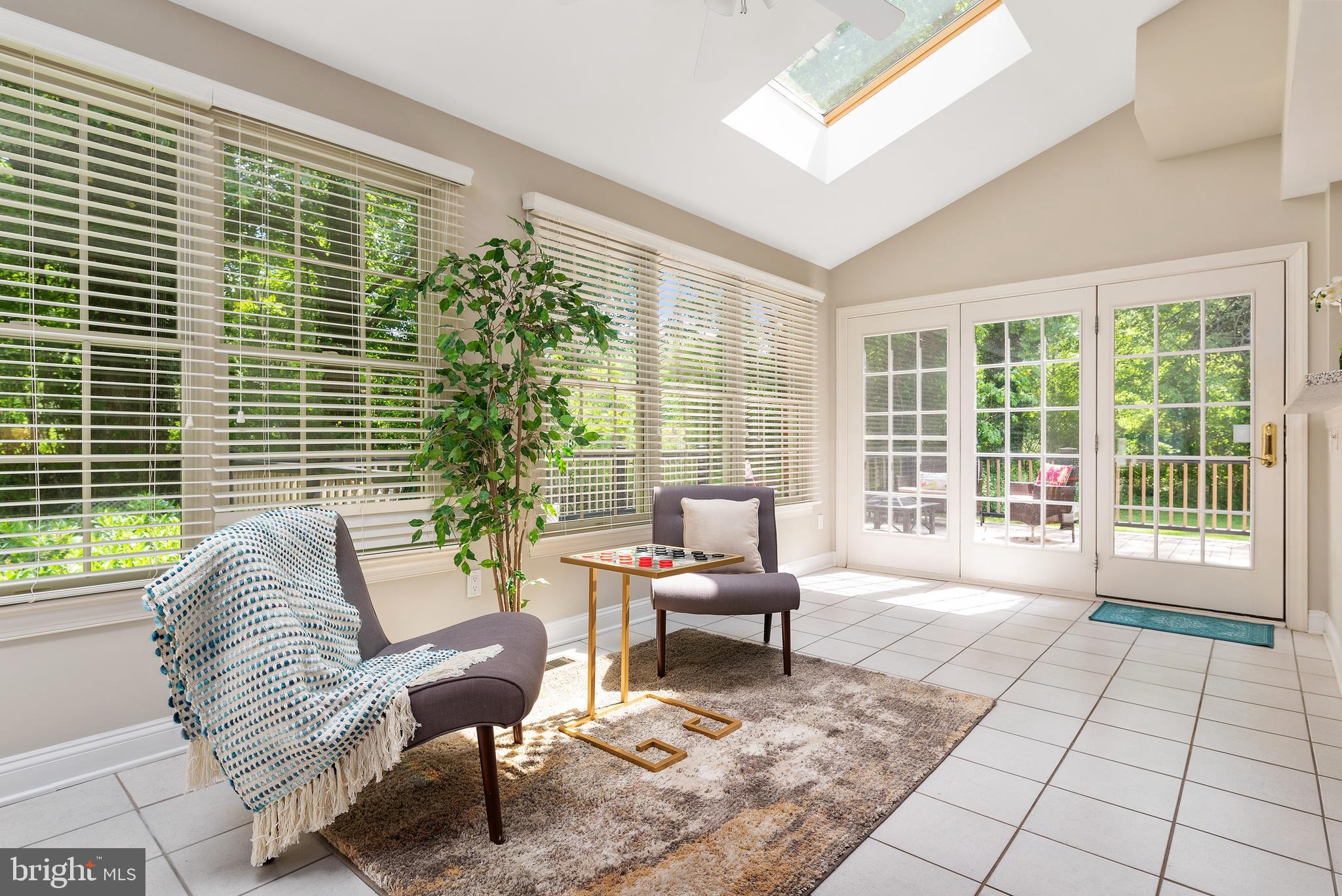 ANNAPOLIS PRESERVE - Residential