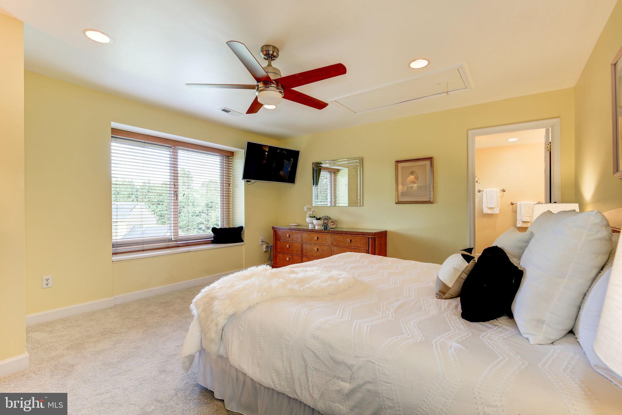 BEDFORDSHIRE - Residential