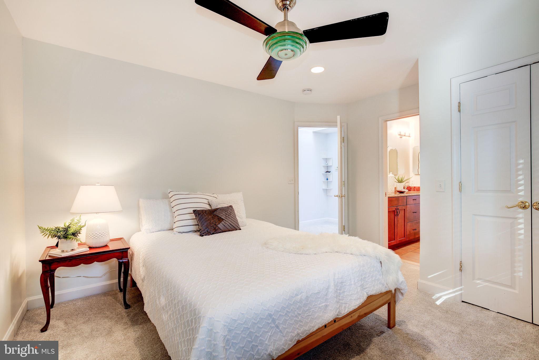 BEDFORDSHIRE - Residential