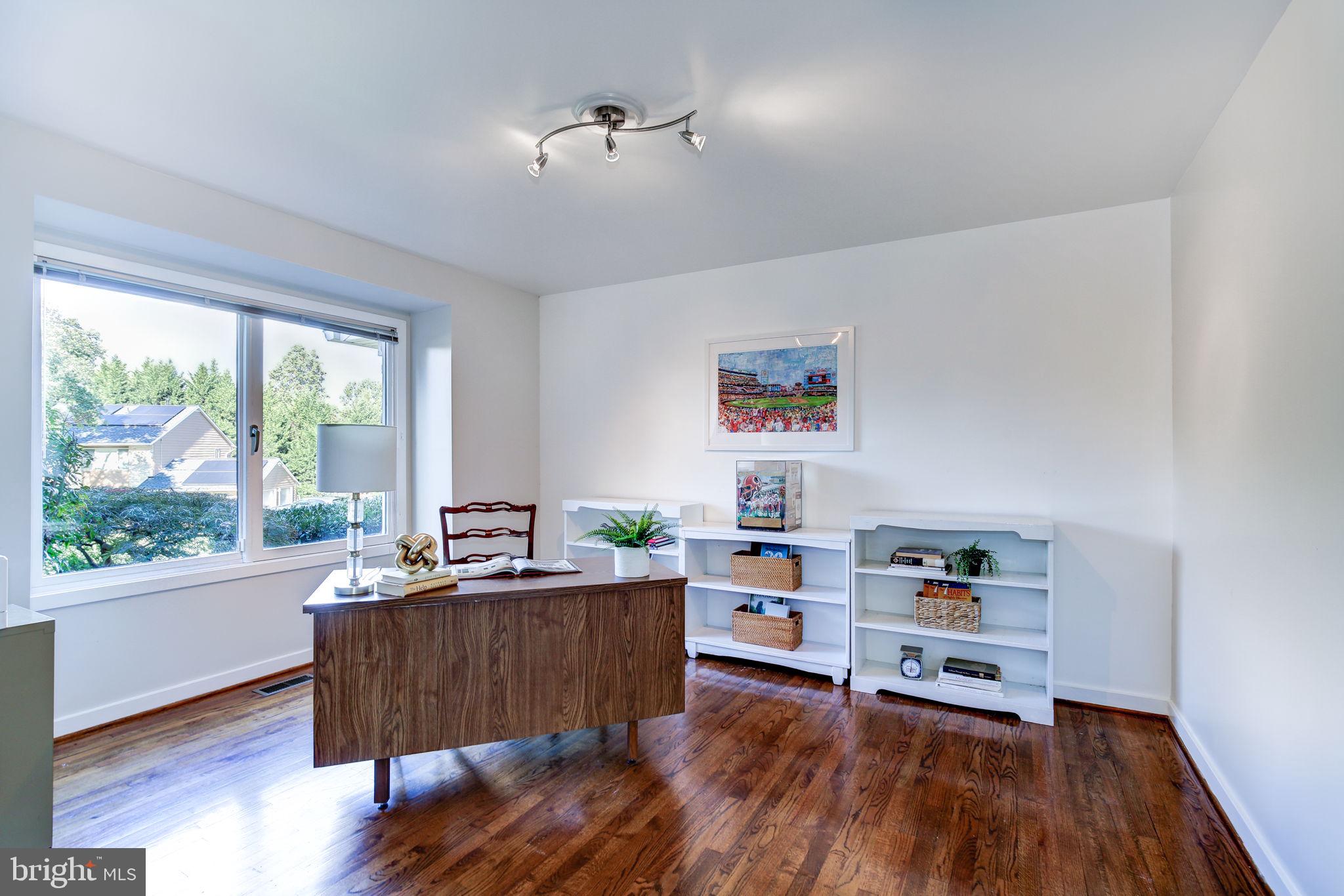 BEDFORDSHIRE - Residential