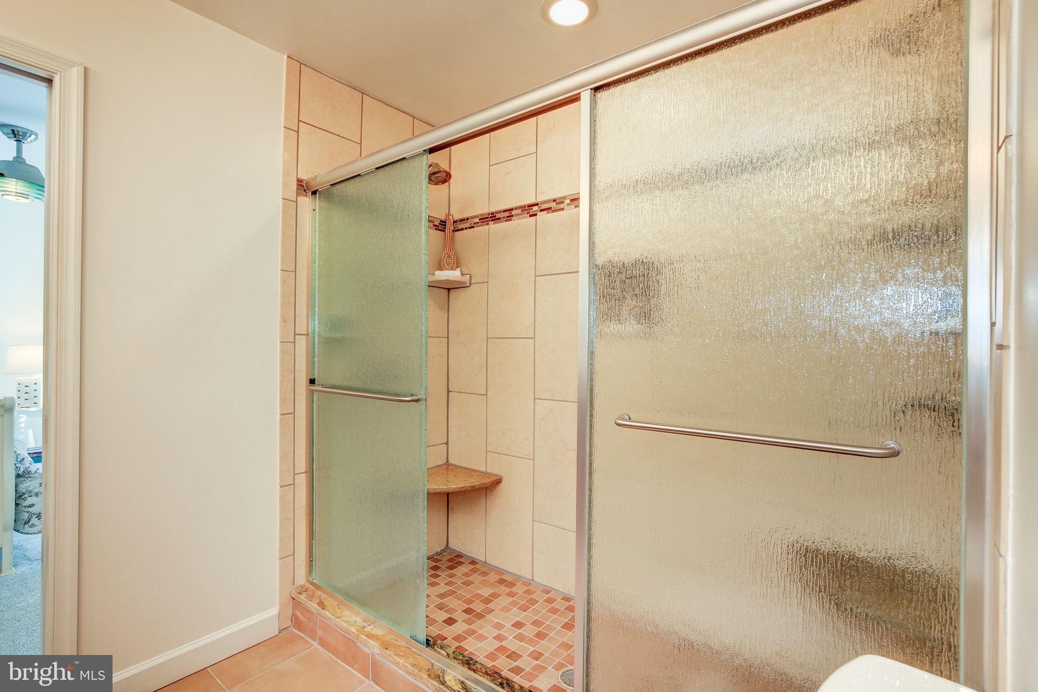 BEDFORDSHIRE - Residential