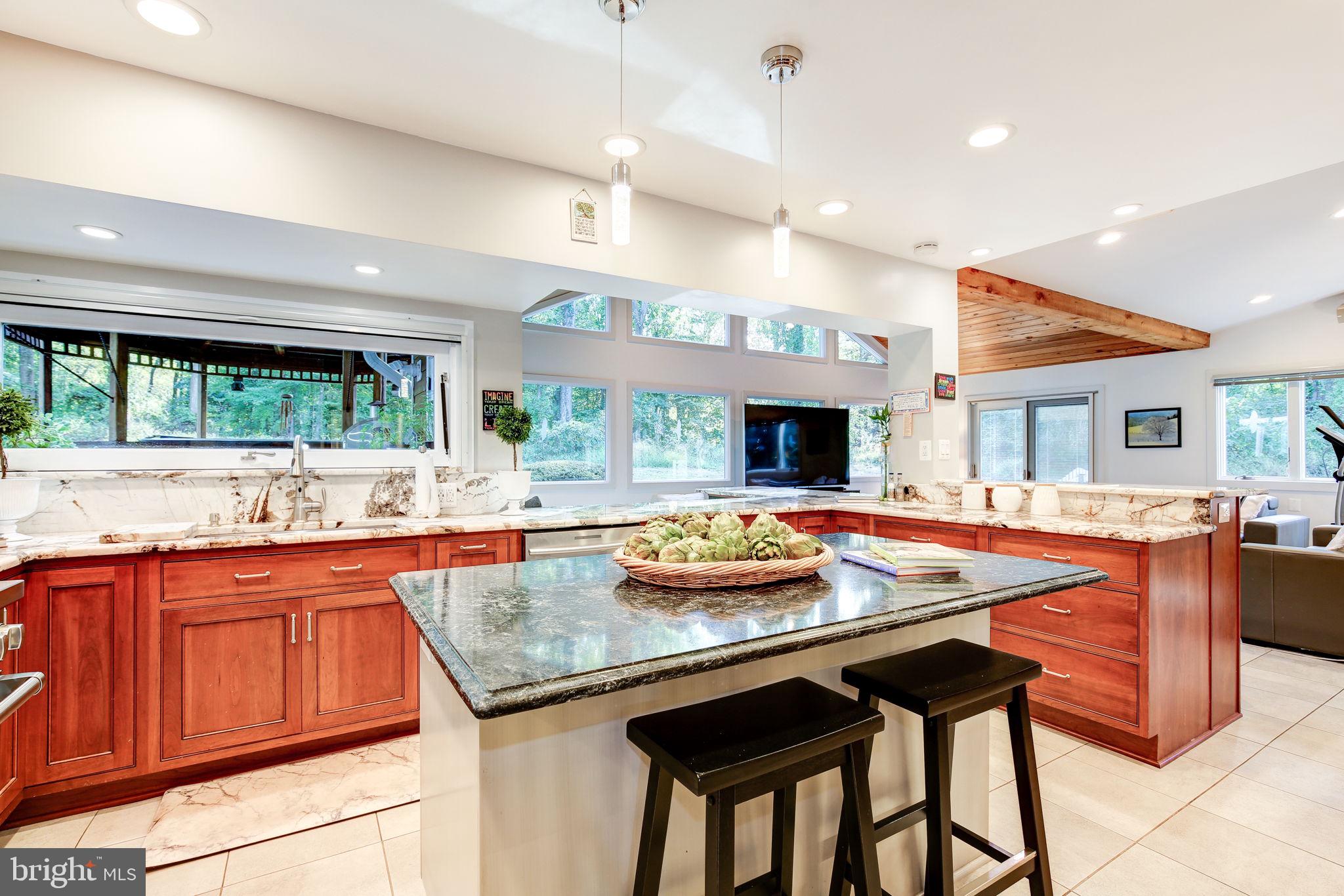 BEDFORDSHIRE - Residential