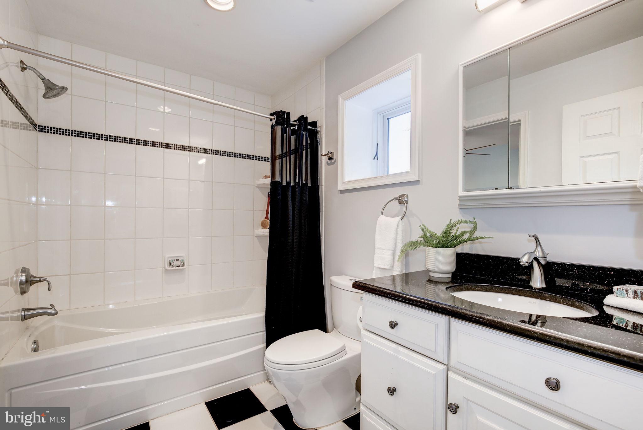 BEDFORDSHIRE - Residential