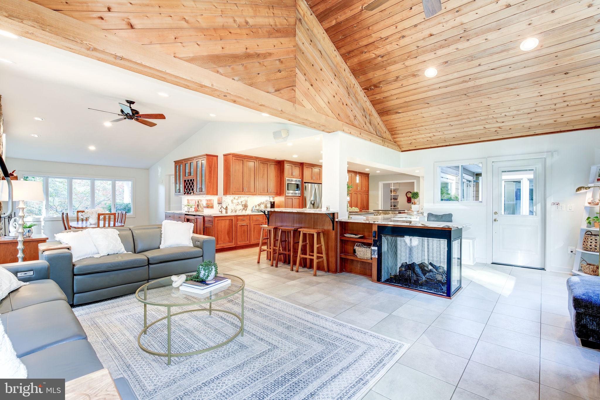 BEDFORDSHIRE - Residential