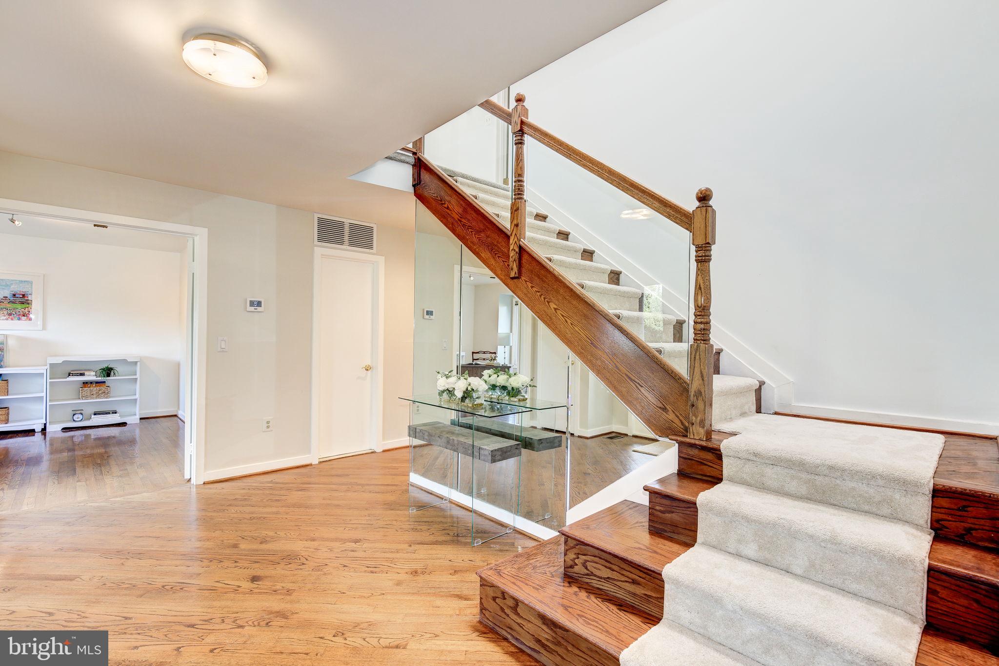 BEDFORDSHIRE - Residential