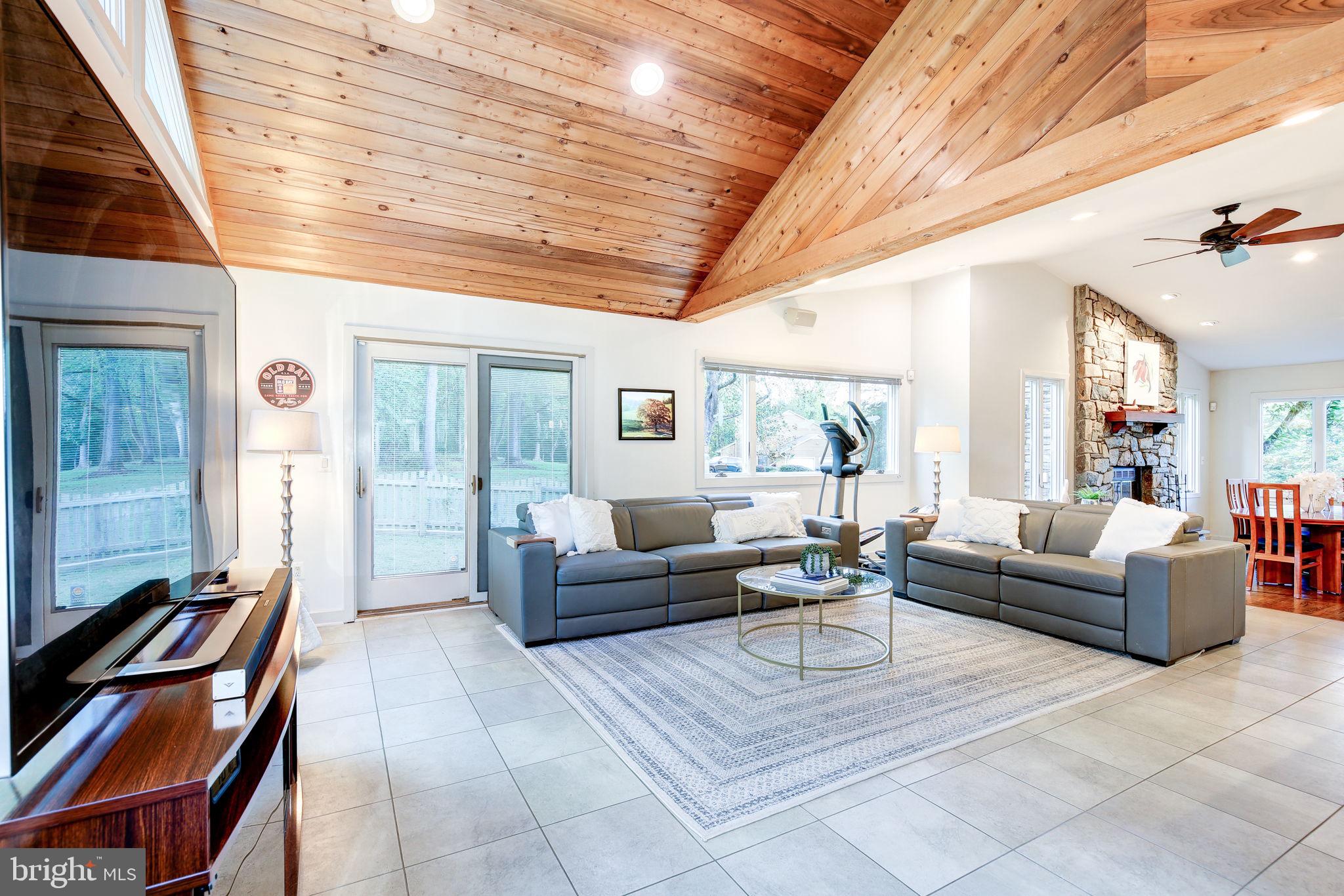 BEDFORDSHIRE - Residential