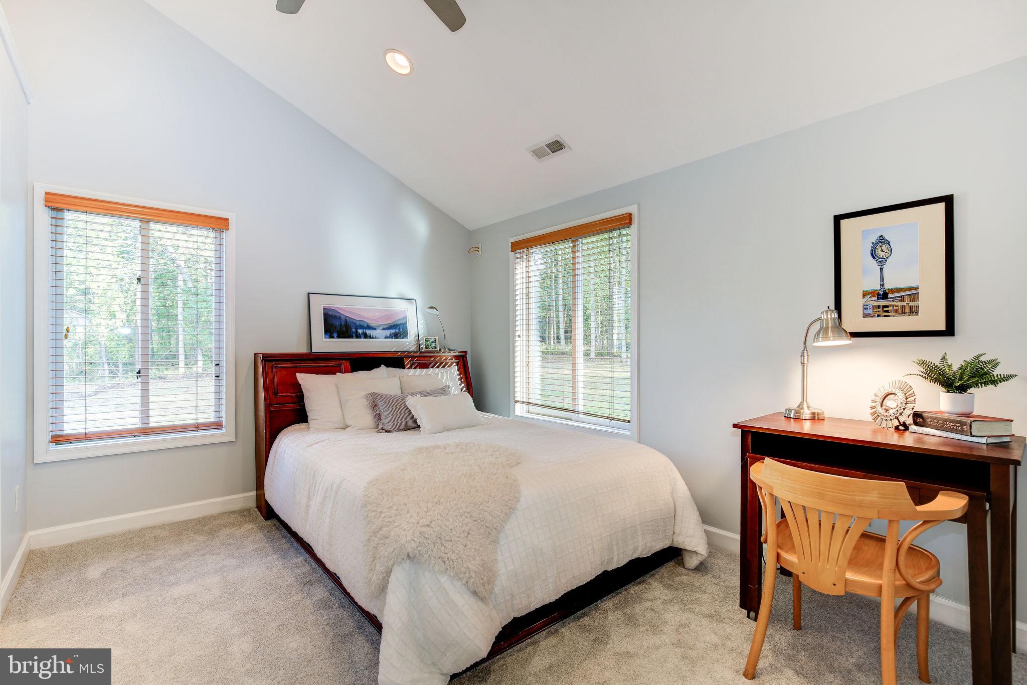 BEDFORDSHIRE - Residential