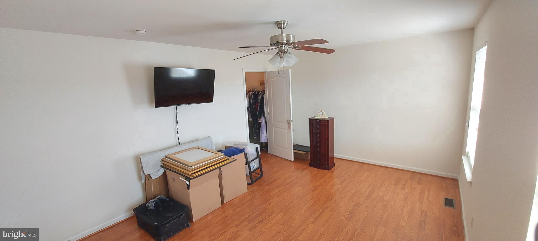 SUNNYSIDE VILLAGE - Residential