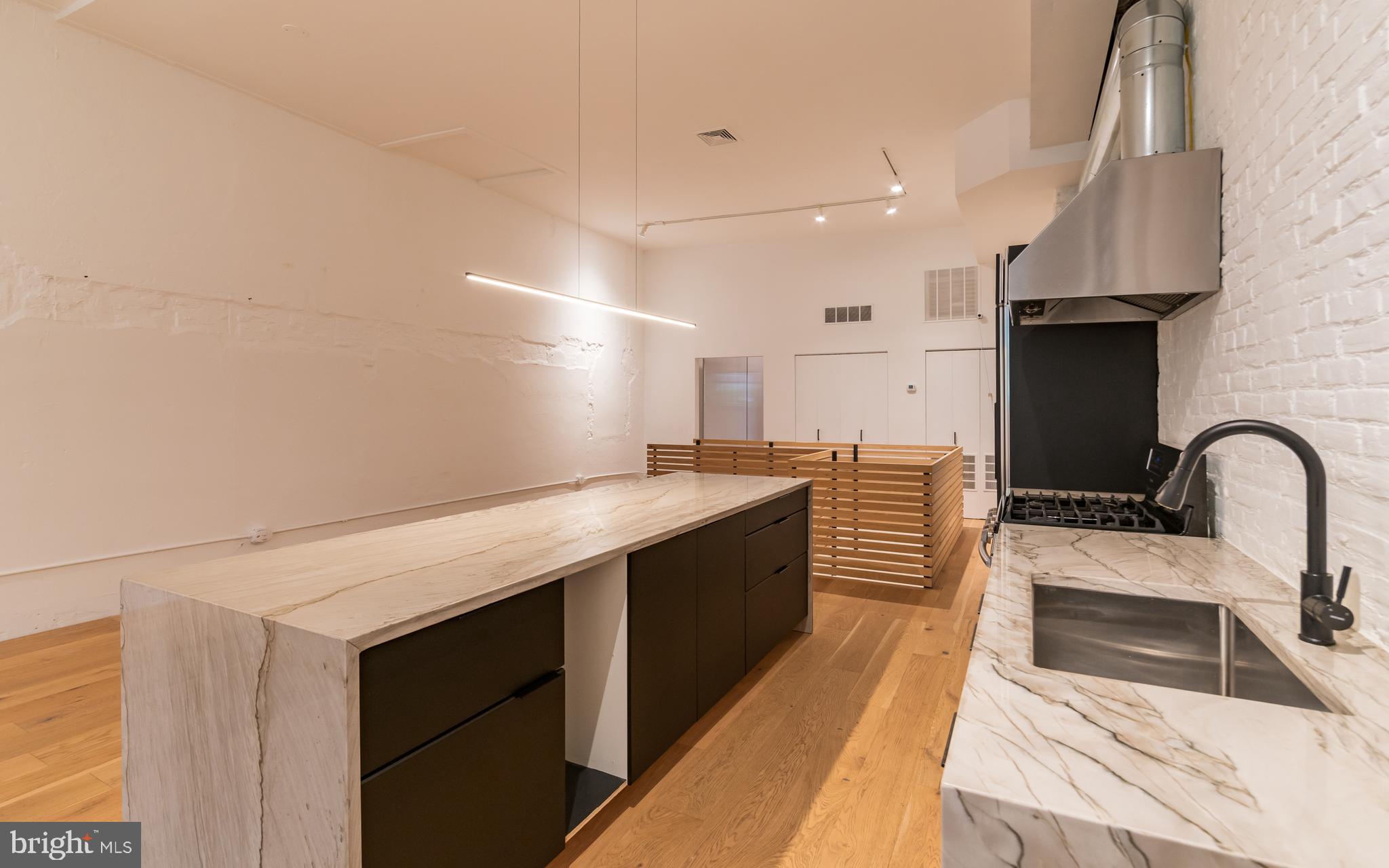 EAST PASSYUNK CROSSING - Residential Lease