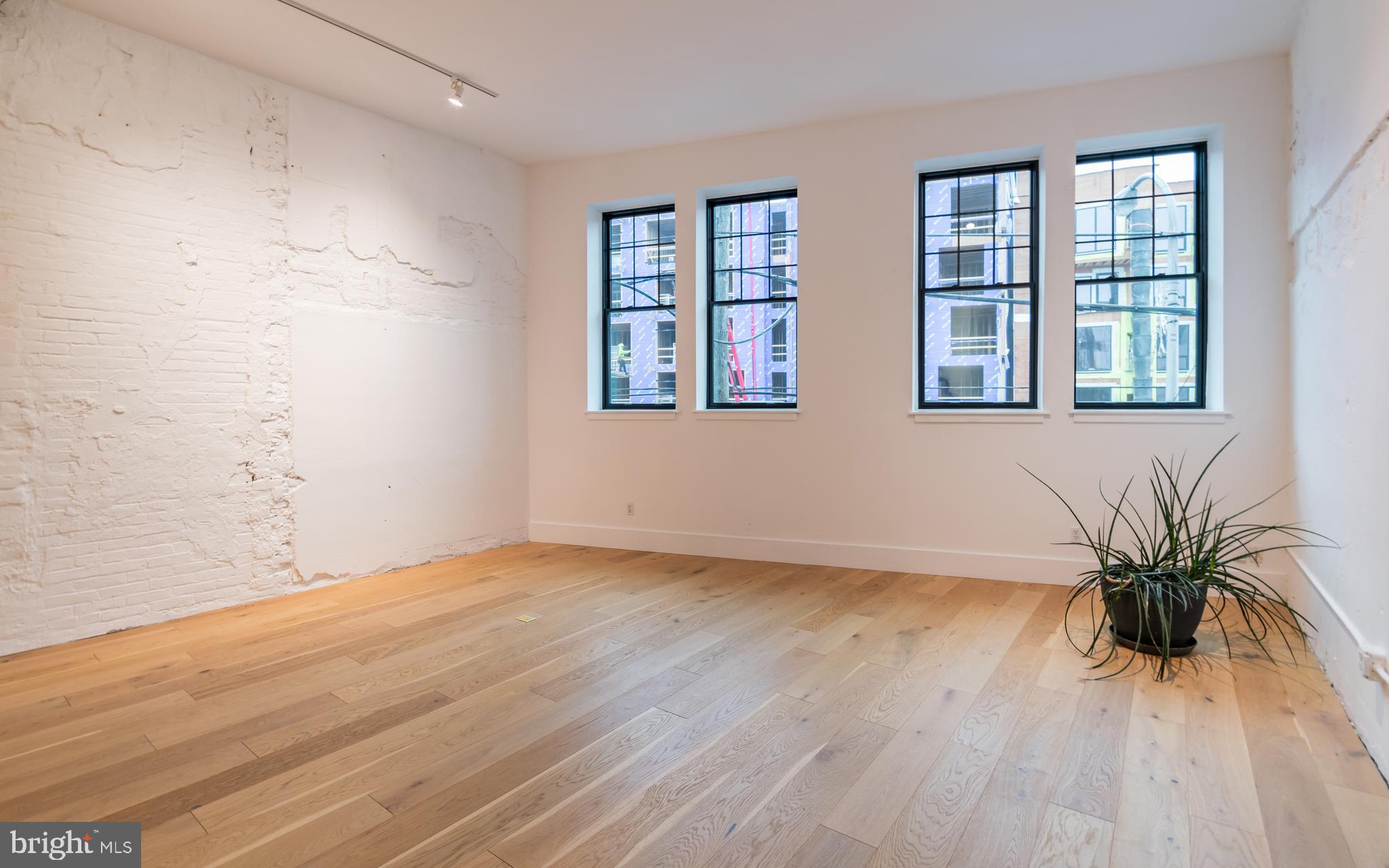 EAST PASSYUNK CROSSING - Residential Lease
