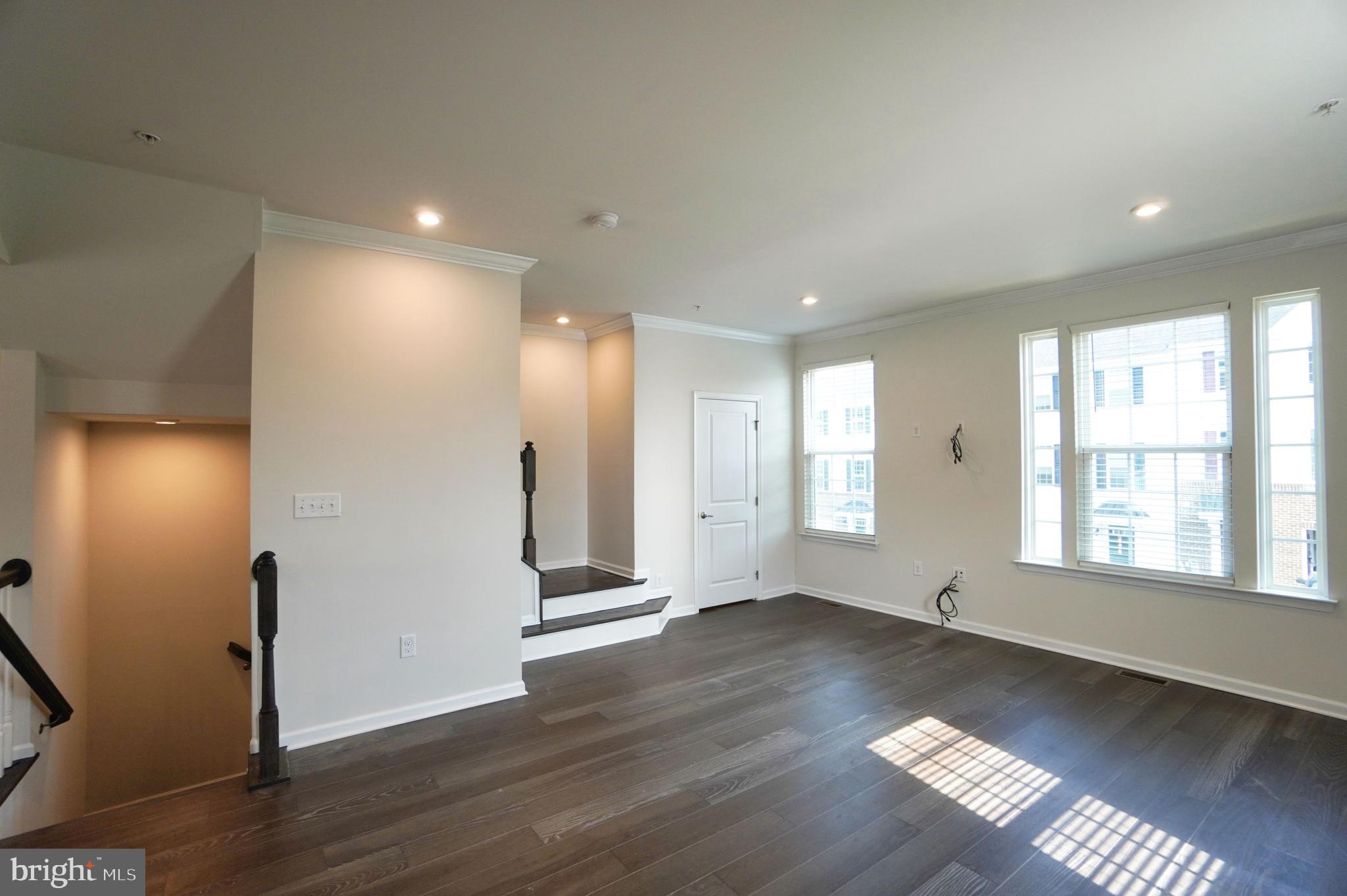 ANDALE GREEN - Residential Lease