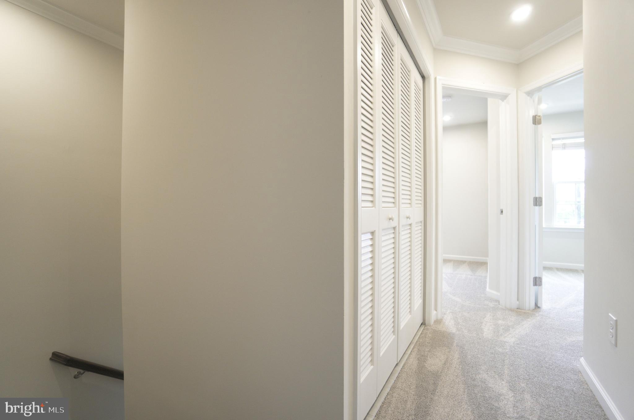 ANDALE GREEN - Residential Lease