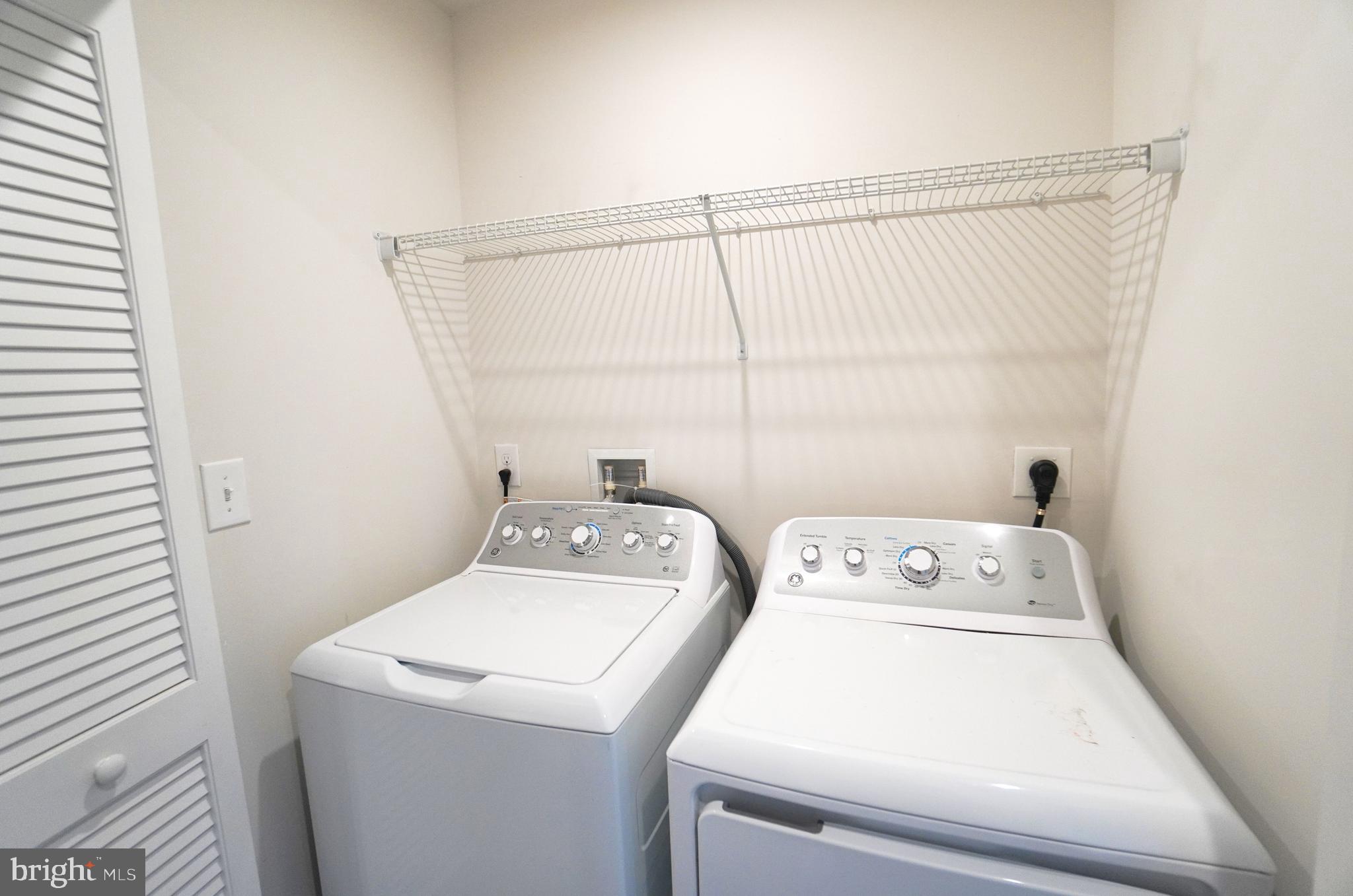 ANDALE GREEN - Residential Lease