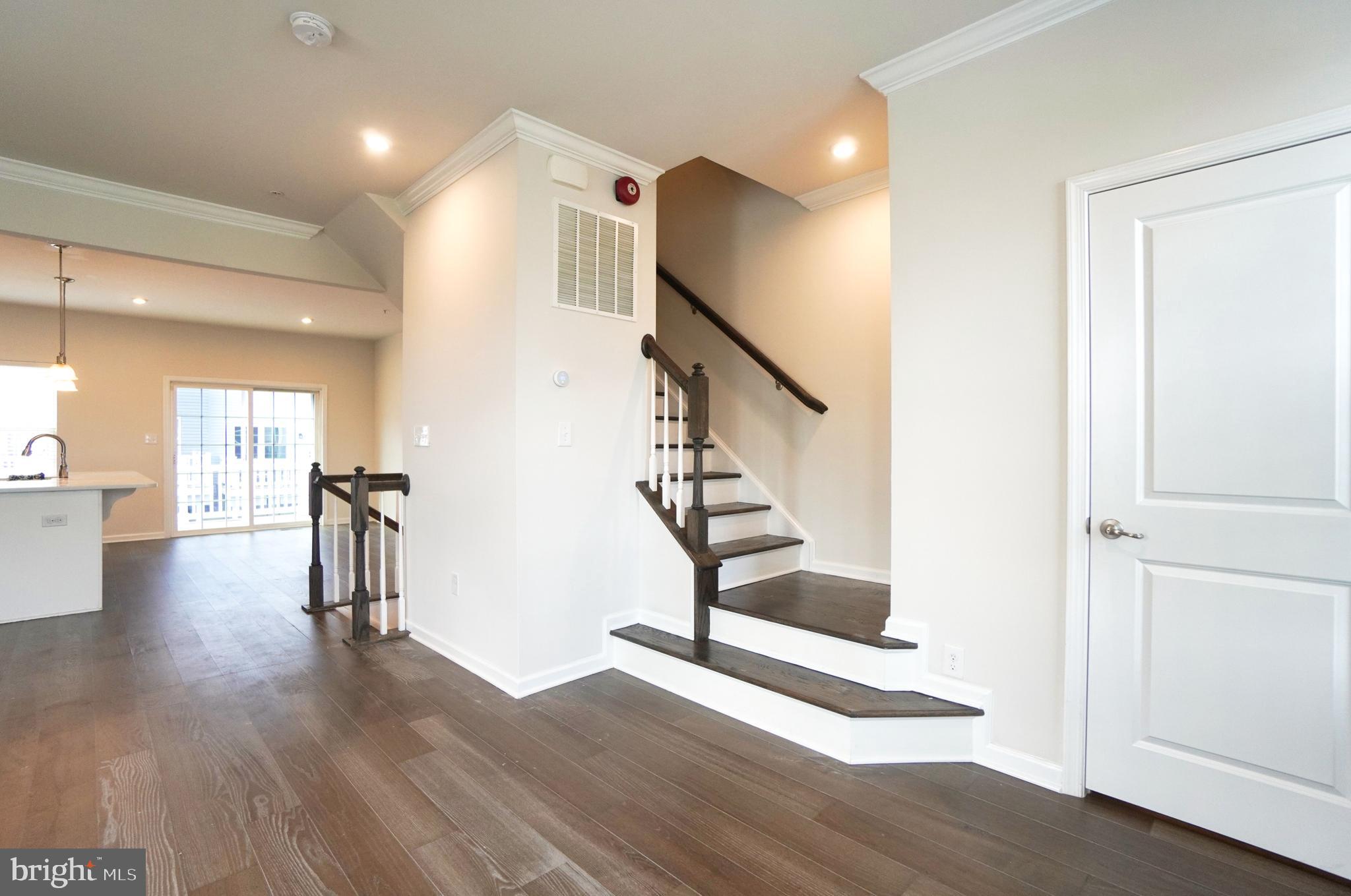 ANDALE GREEN - Residential Lease