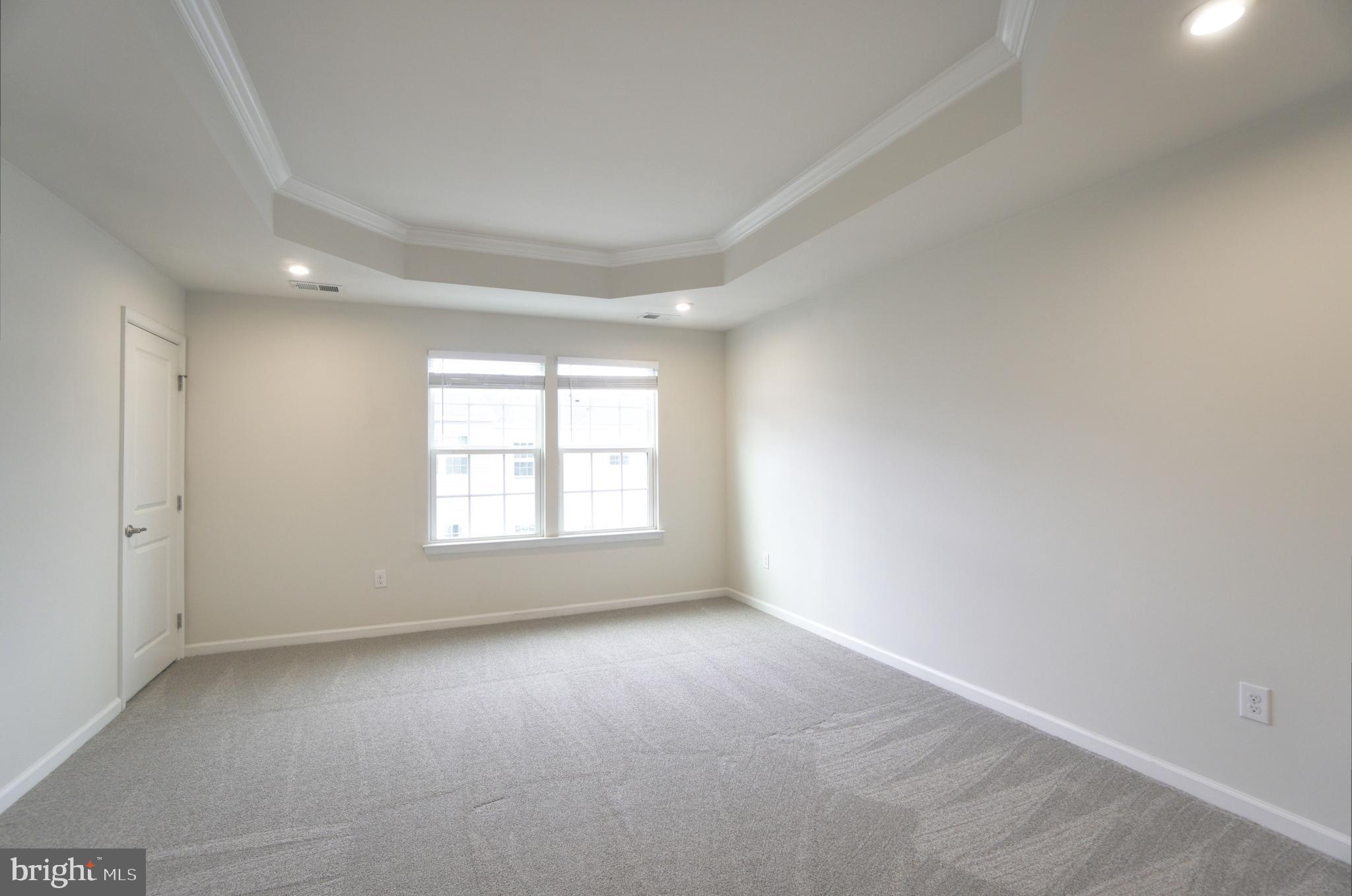 ANDALE GREEN - Residential Lease