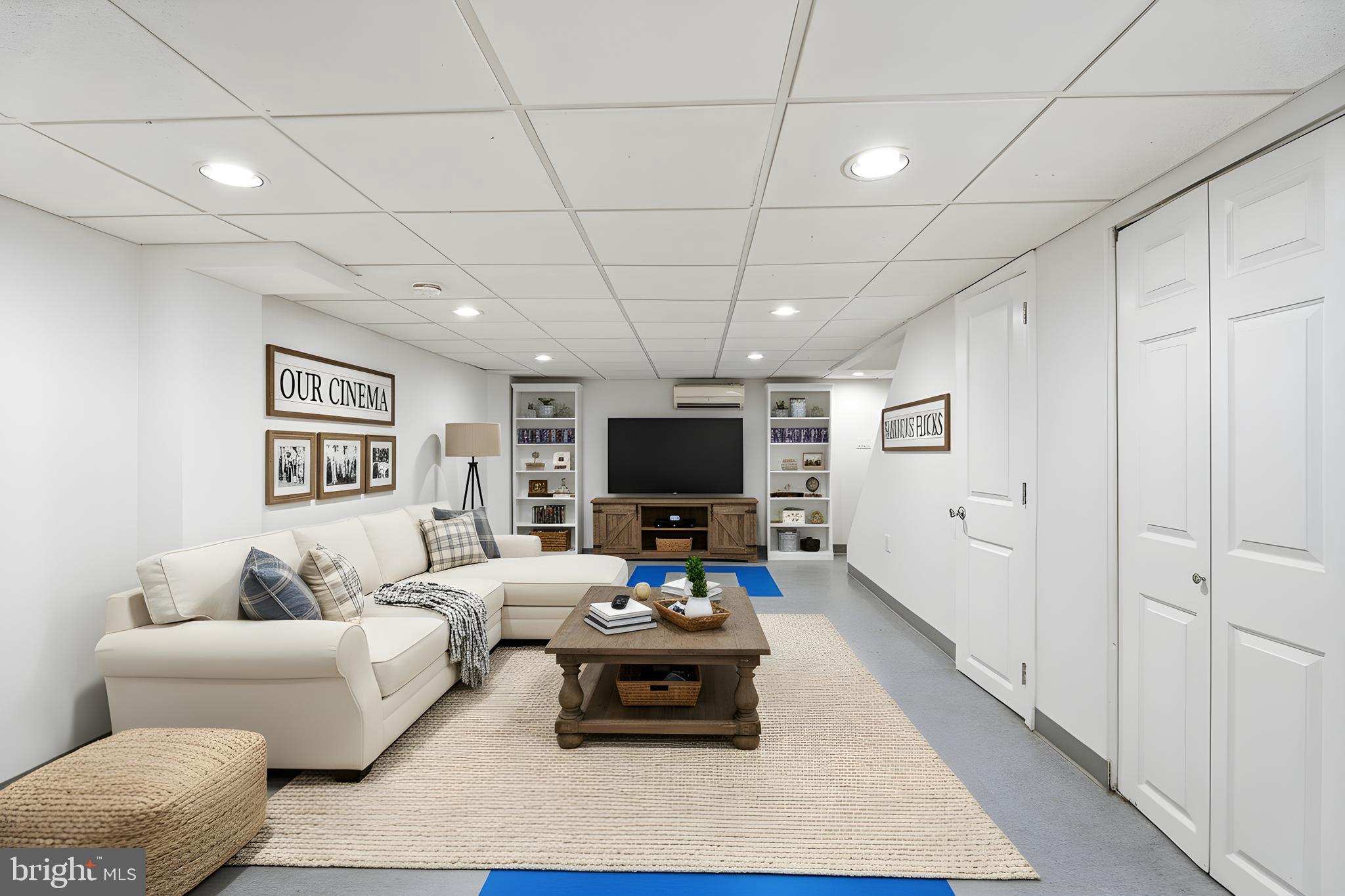 PHILADELPHIA HEIGHTS - Residential