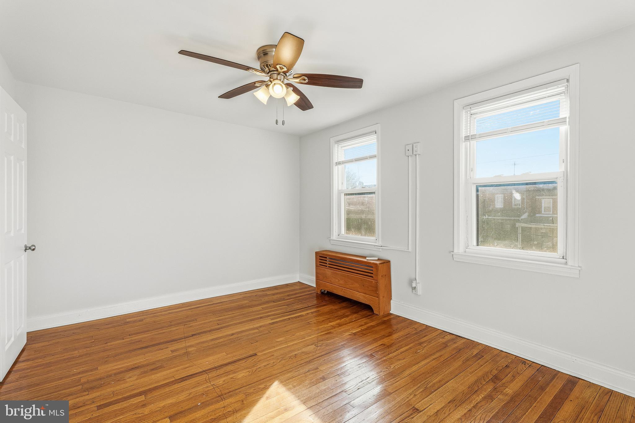 PHILADELPHIA HEIGHTS - Residential