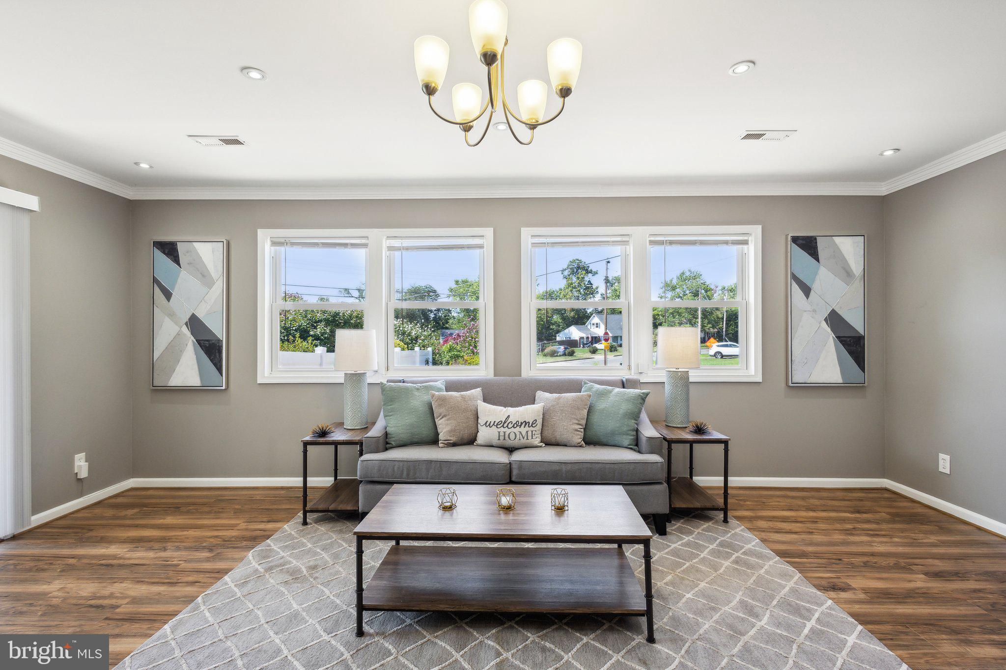 FAIRFAX HOMES - Residential