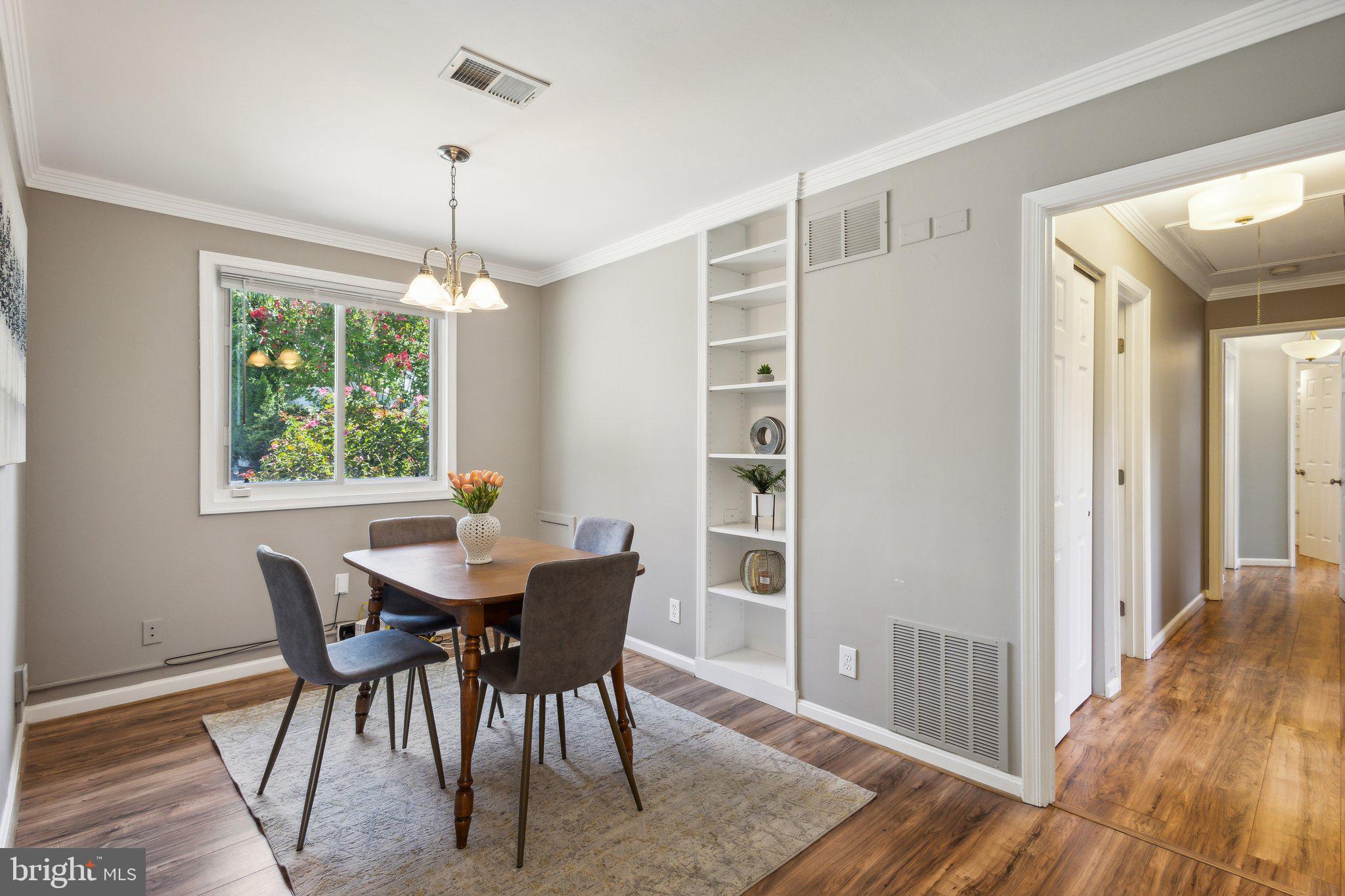 FAIRFAX HOMES - Residential