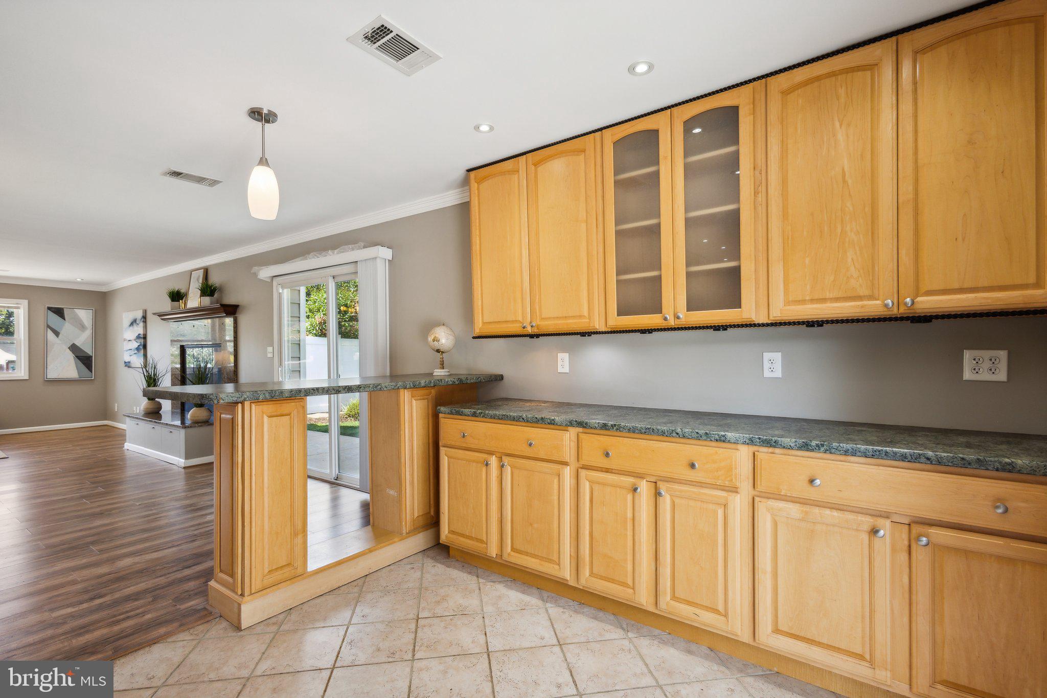 FAIRFAX HOMES - Residential