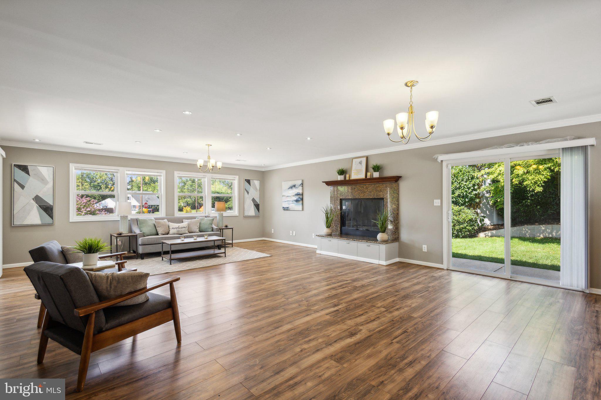 FAIRFAX HOMES - Residential