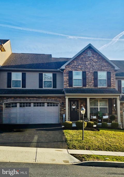 4301 N VICTORIA WAY HARRISBURG PA 17112