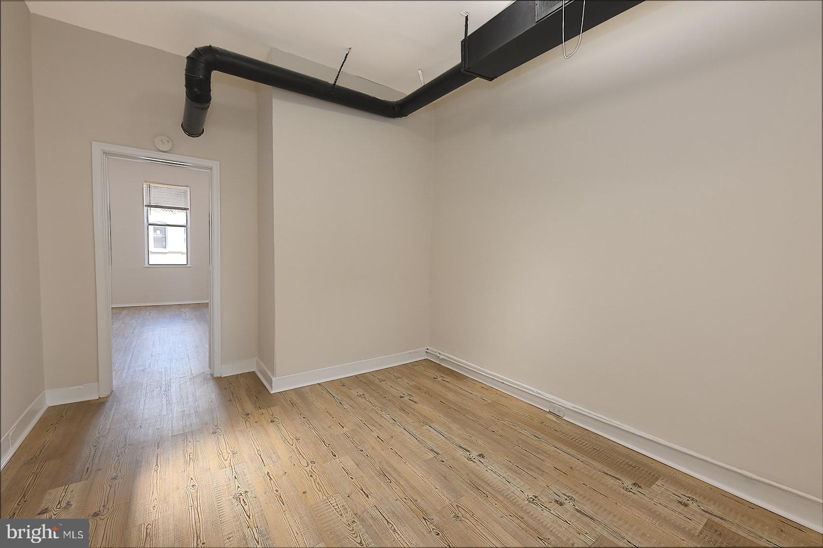 UNION SQUARE - Residential Income