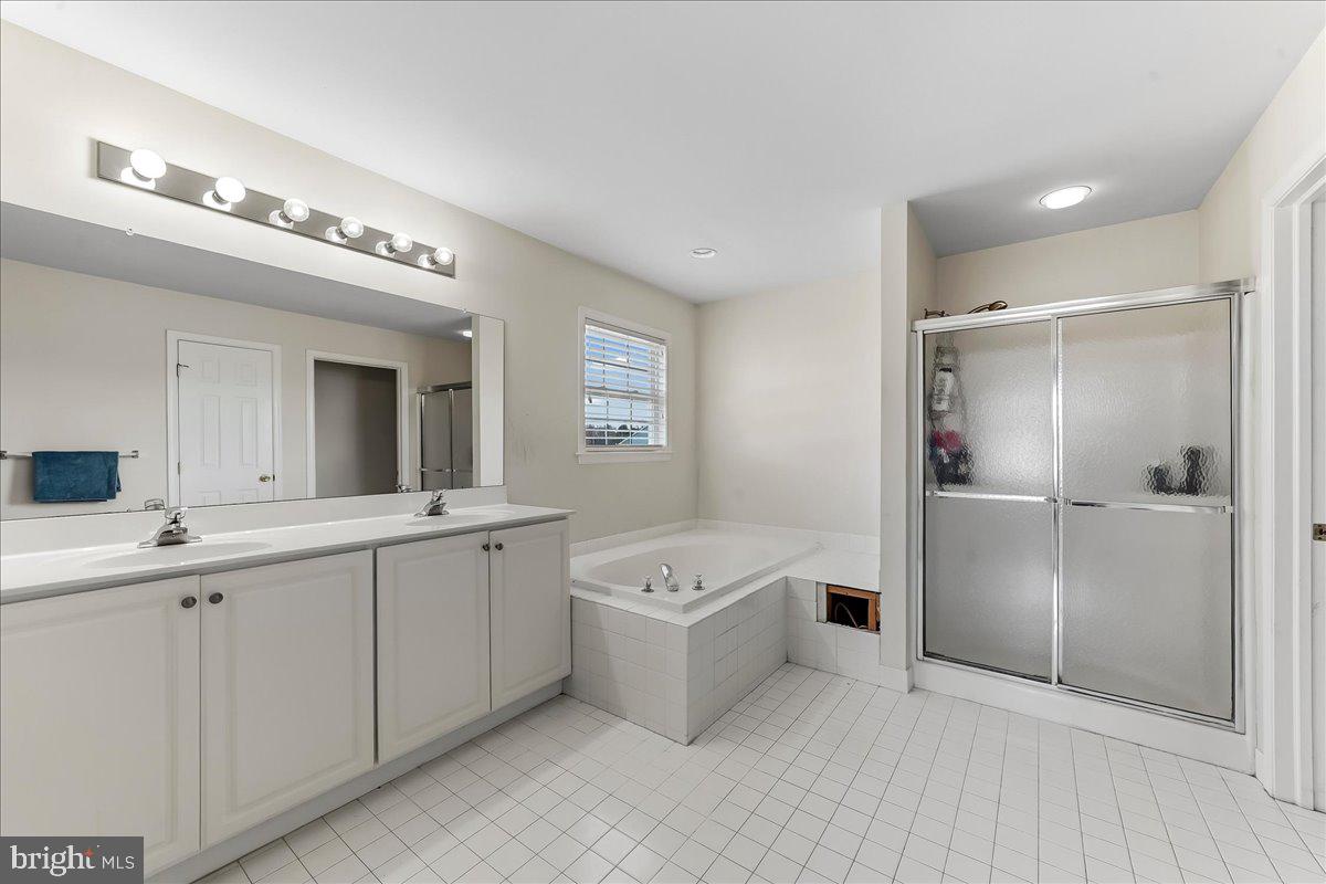 ELK RIDGE FARMS - Residential