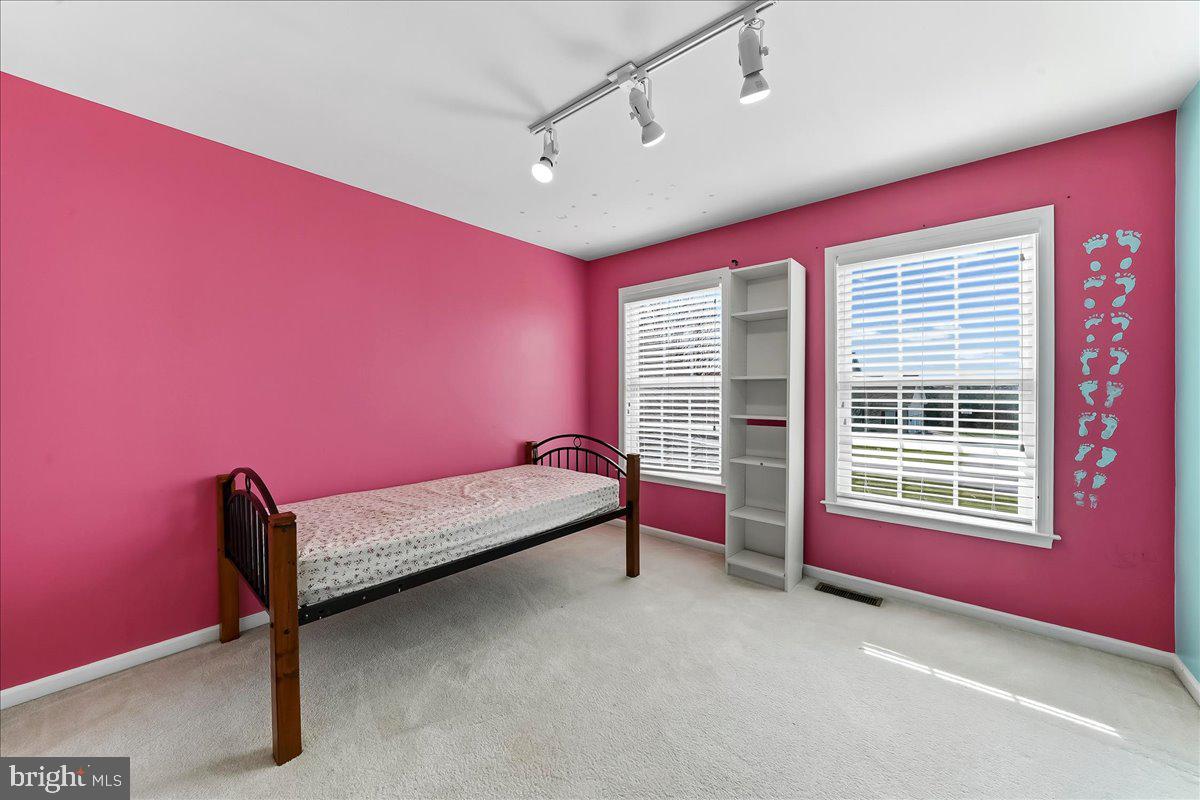 ELK RIDGE FARMS - Residential