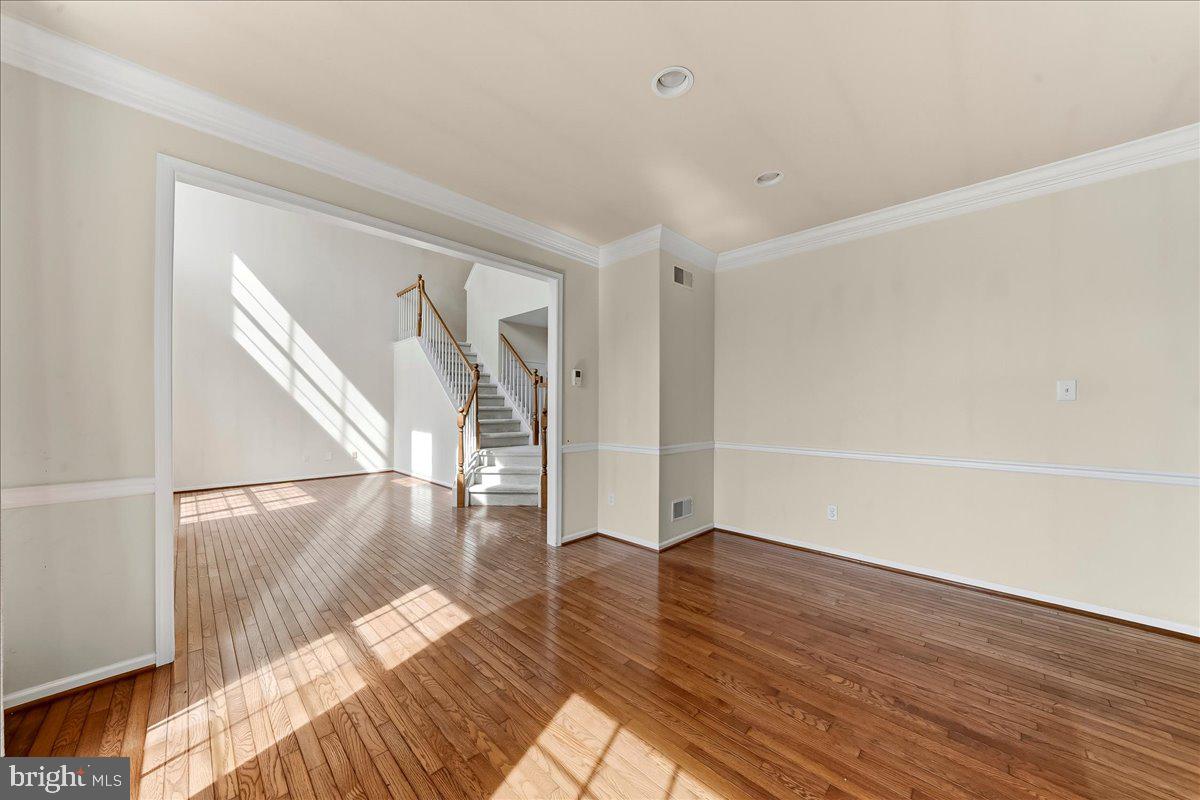 ELK RIDGE FARMS - Residential