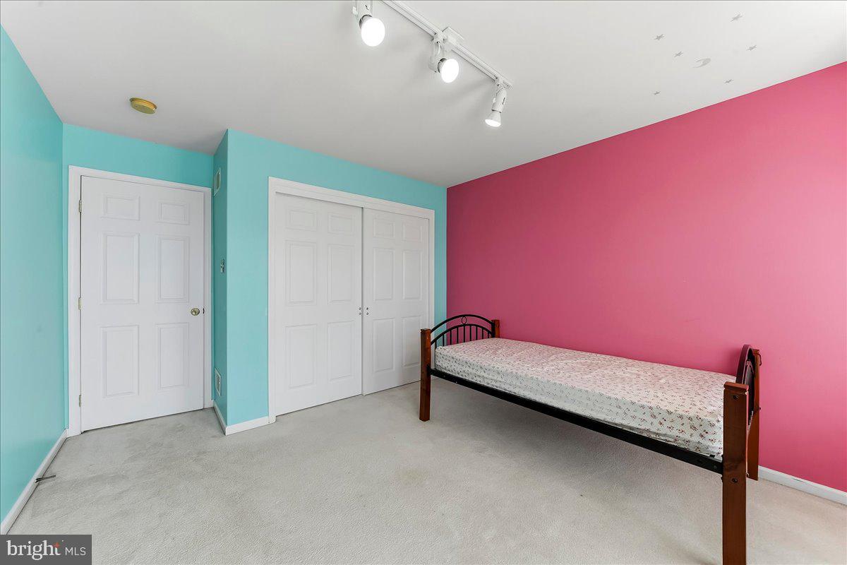 ELK RIDGE FARMS - Residential