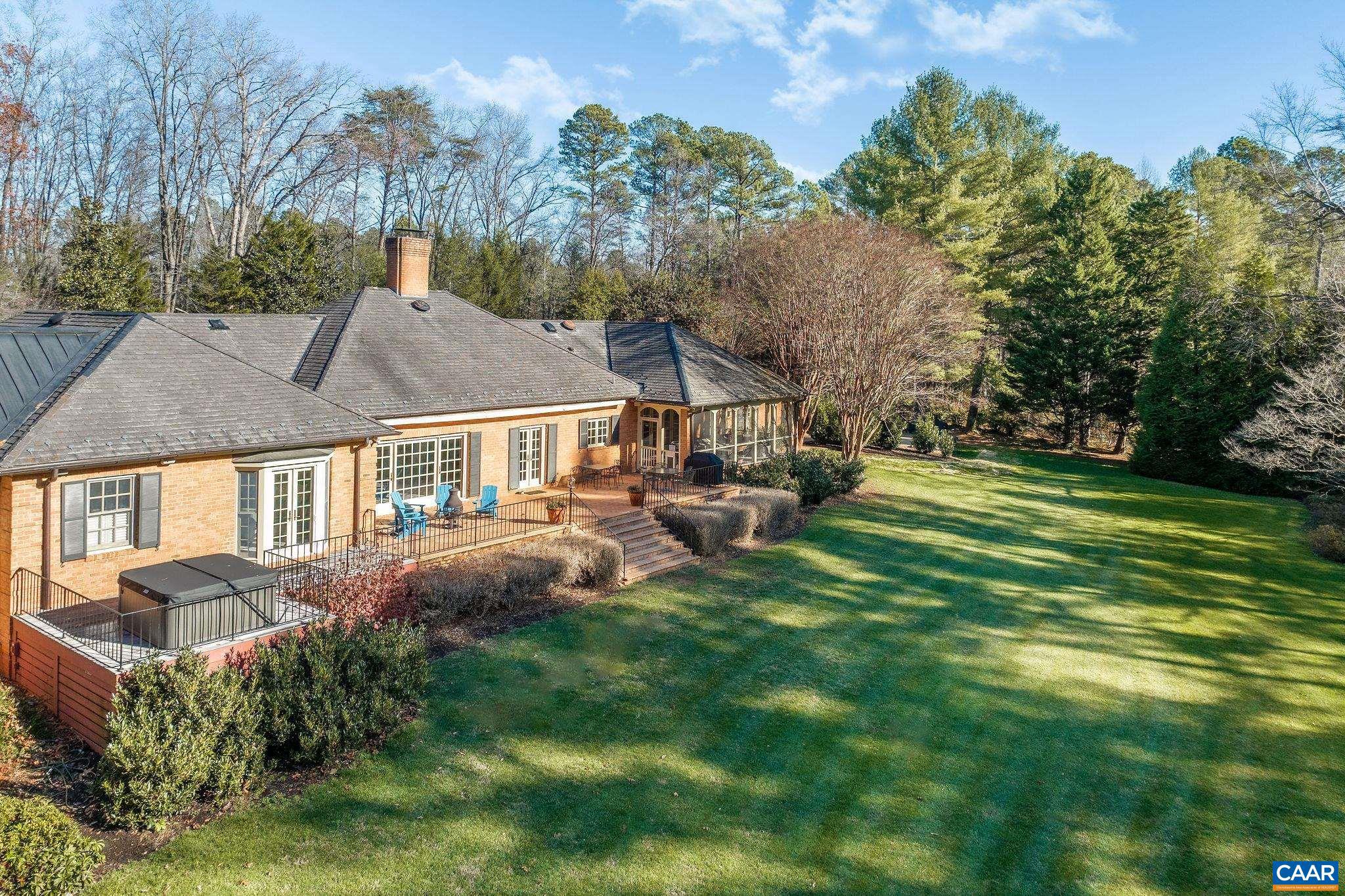 GARTH GATE - Residential